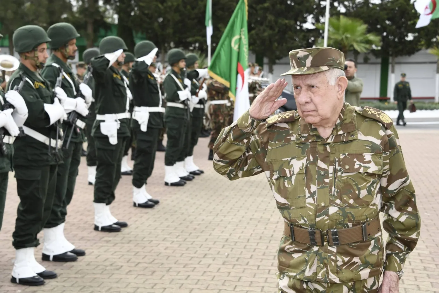 رئيس أركان الجيش الجزائري الفريق أول سعيد شنقريحة (وزارة الدفاع)