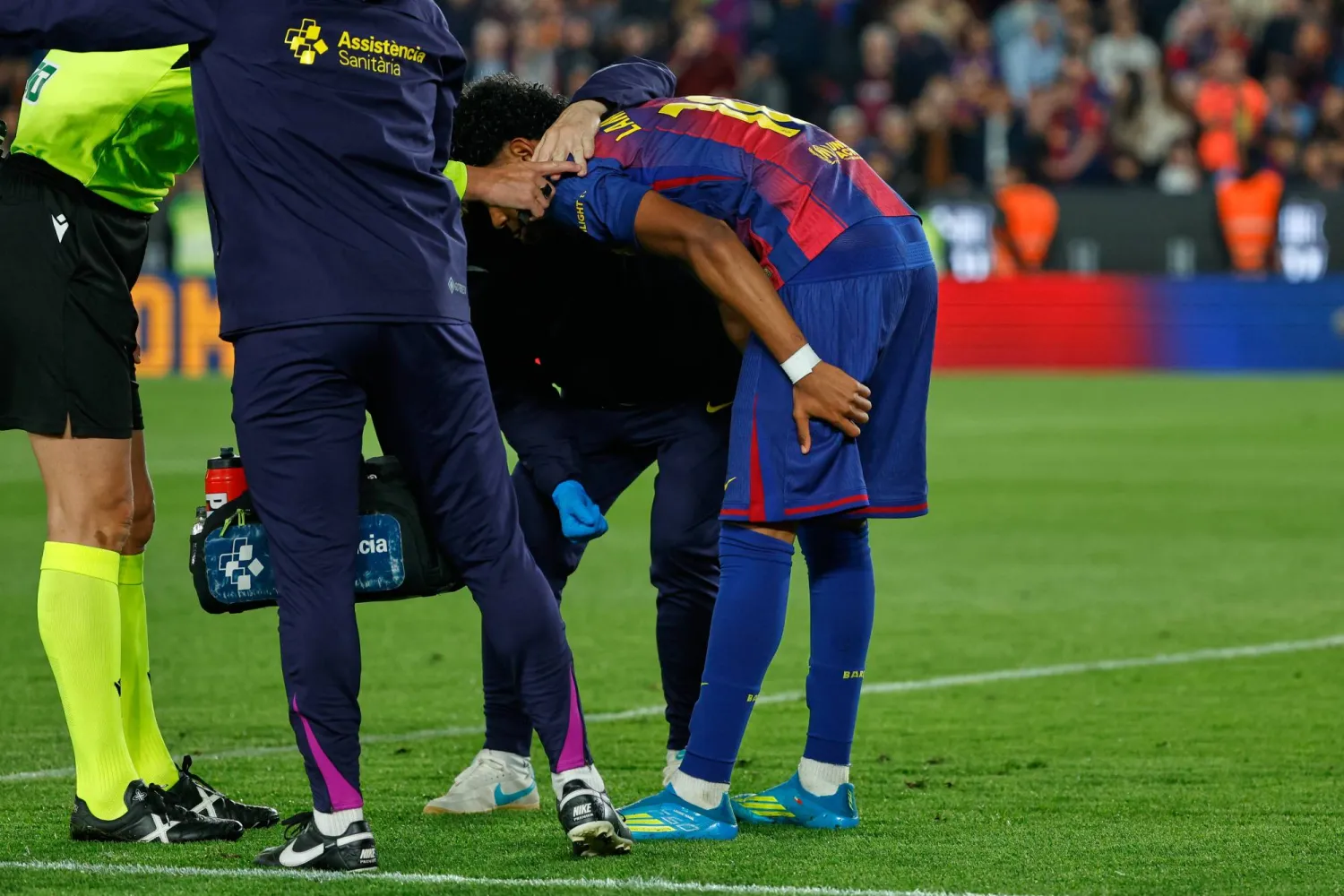 لامين جمال سيغيب حتى نهاية الموسم (أ.ب)