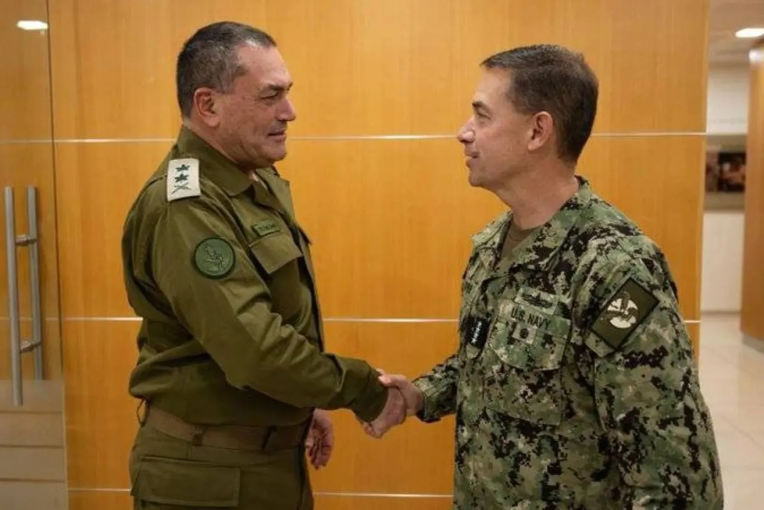 US CENTCOM chief Adm. Brad Cooper meets Israeli Army Chief of Staff Lt-Gen. Eyal Zamir during his visit to Israel (Israeli Army)
