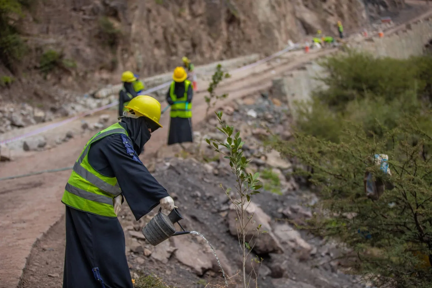 مشروعات الطرق في اليمن وفّرت أكثر من 10 آلاف فرصة عمل (الأمم المتحدة)