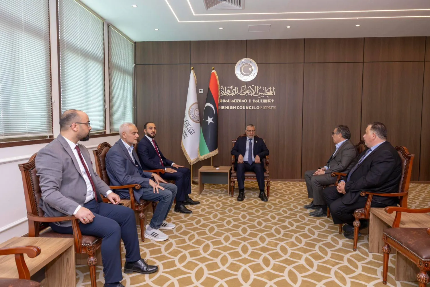 فريق الوساطة الليبي خلال لقاء مع تكالة الشهر الحالي (الصفحة الرسمية للفريق)