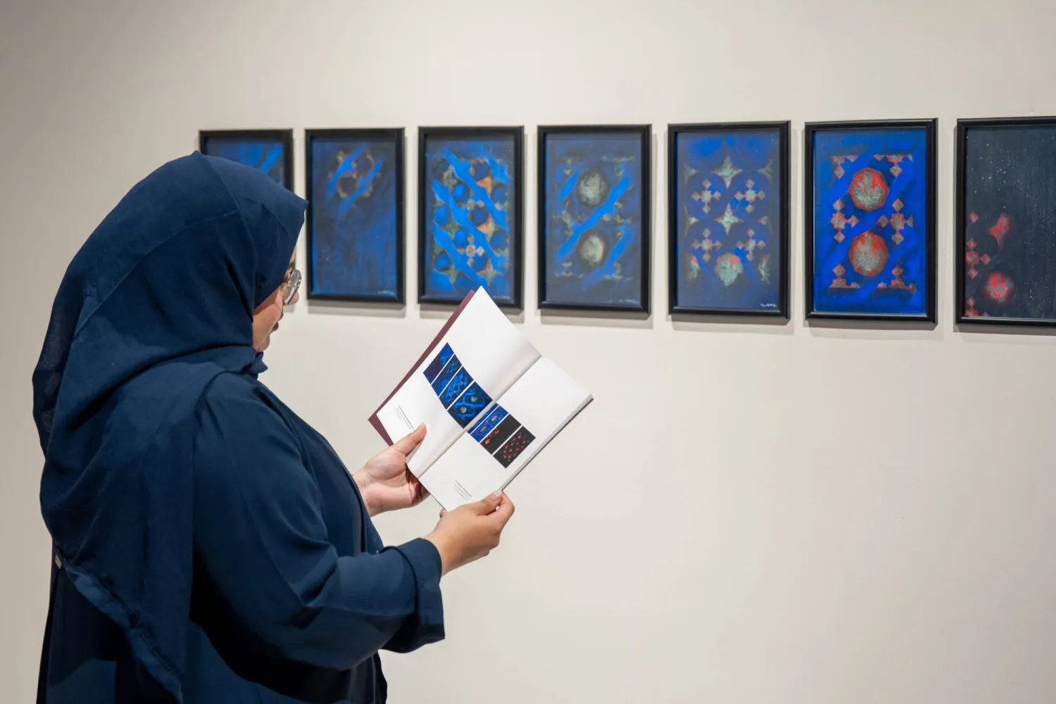 في معرض «مهد الأسطورة» بجدة (حافظ غاليري)