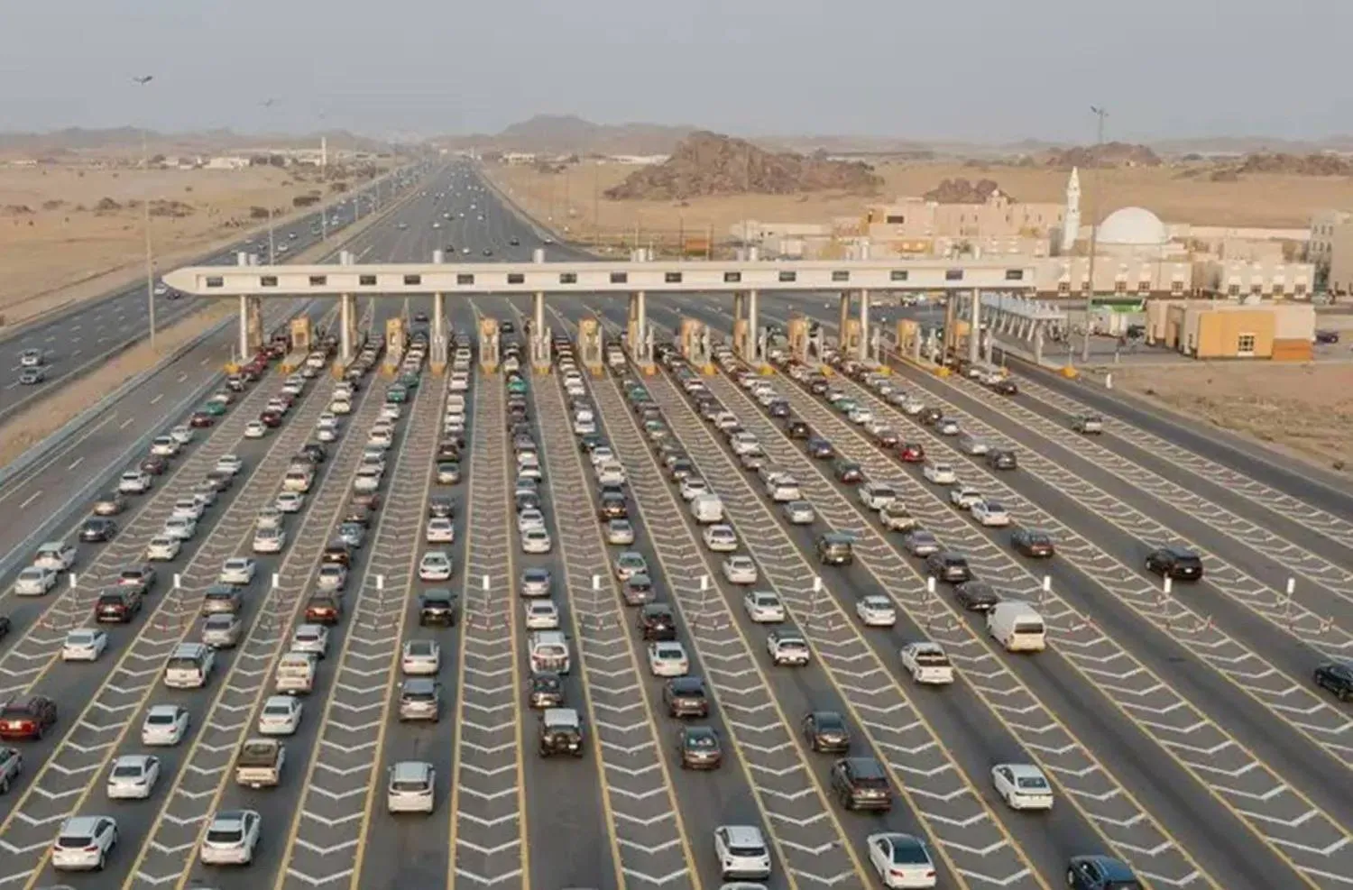 مراكز الضبط الأمني تمنع دخول غير المصرح لهم إلى مكة المكرمة (واس)