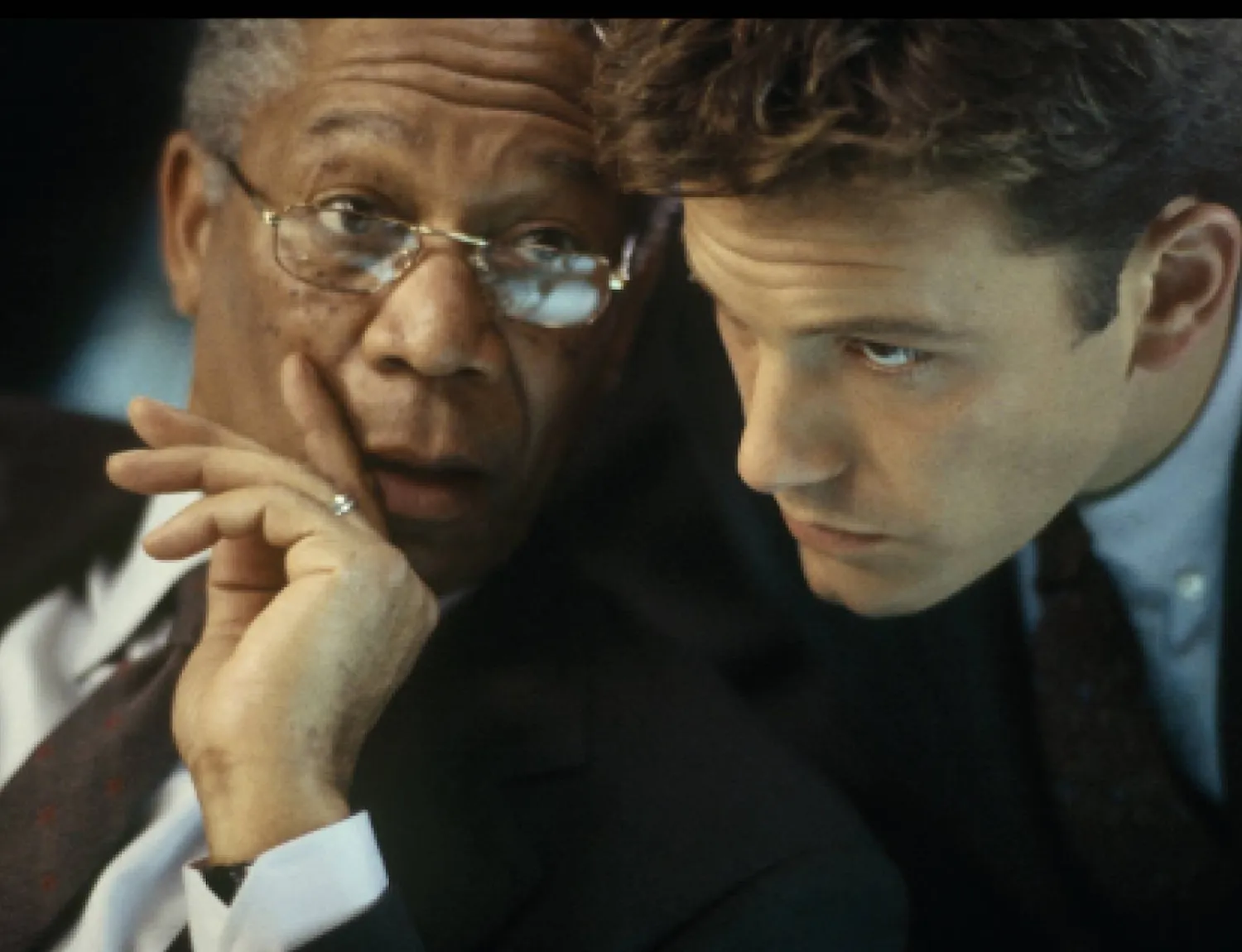 بن أفلك ومورغن فريمن في «مجموع كل المخاوف» (باراماونت)