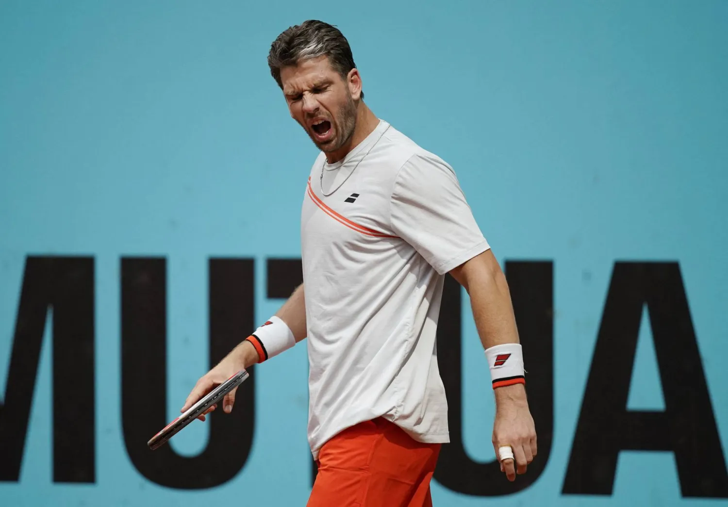 البريطاني كاميرون نوري تأهل لملاقاة سينر بمدريد (رويترز)