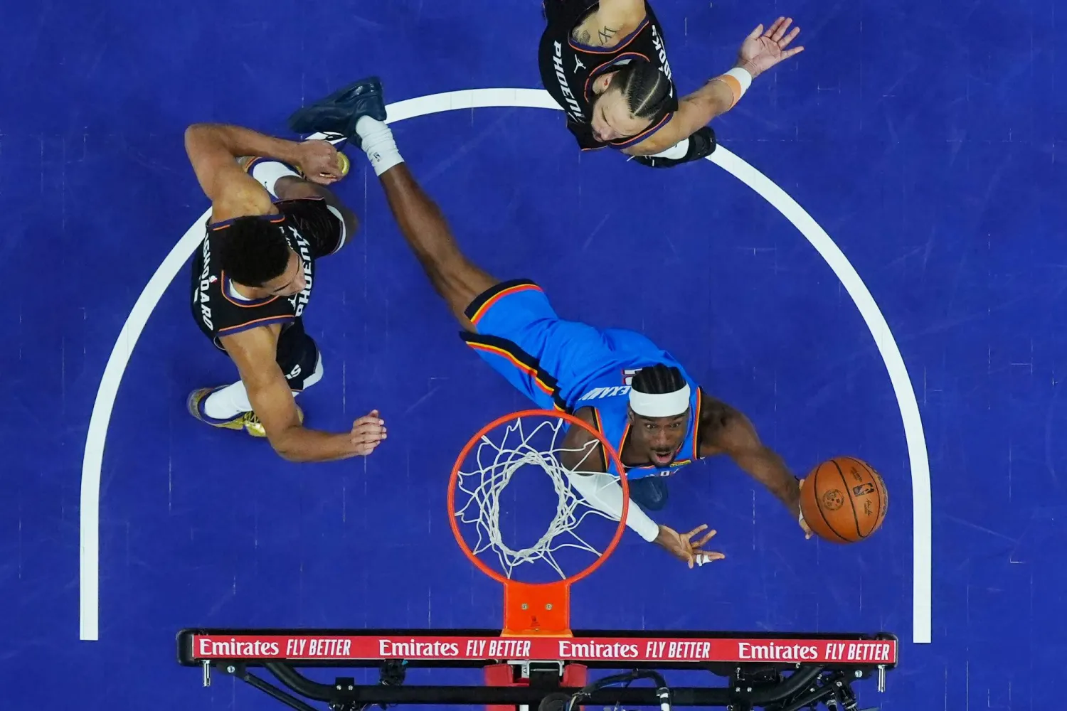 شاي غلجيوس ألكسندر (أ.ب)