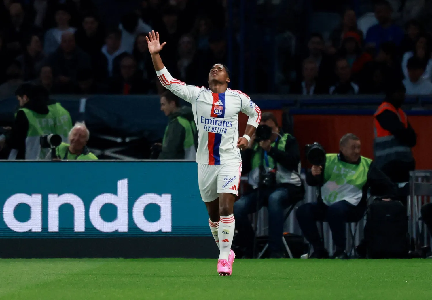 إندريك (رويترز)