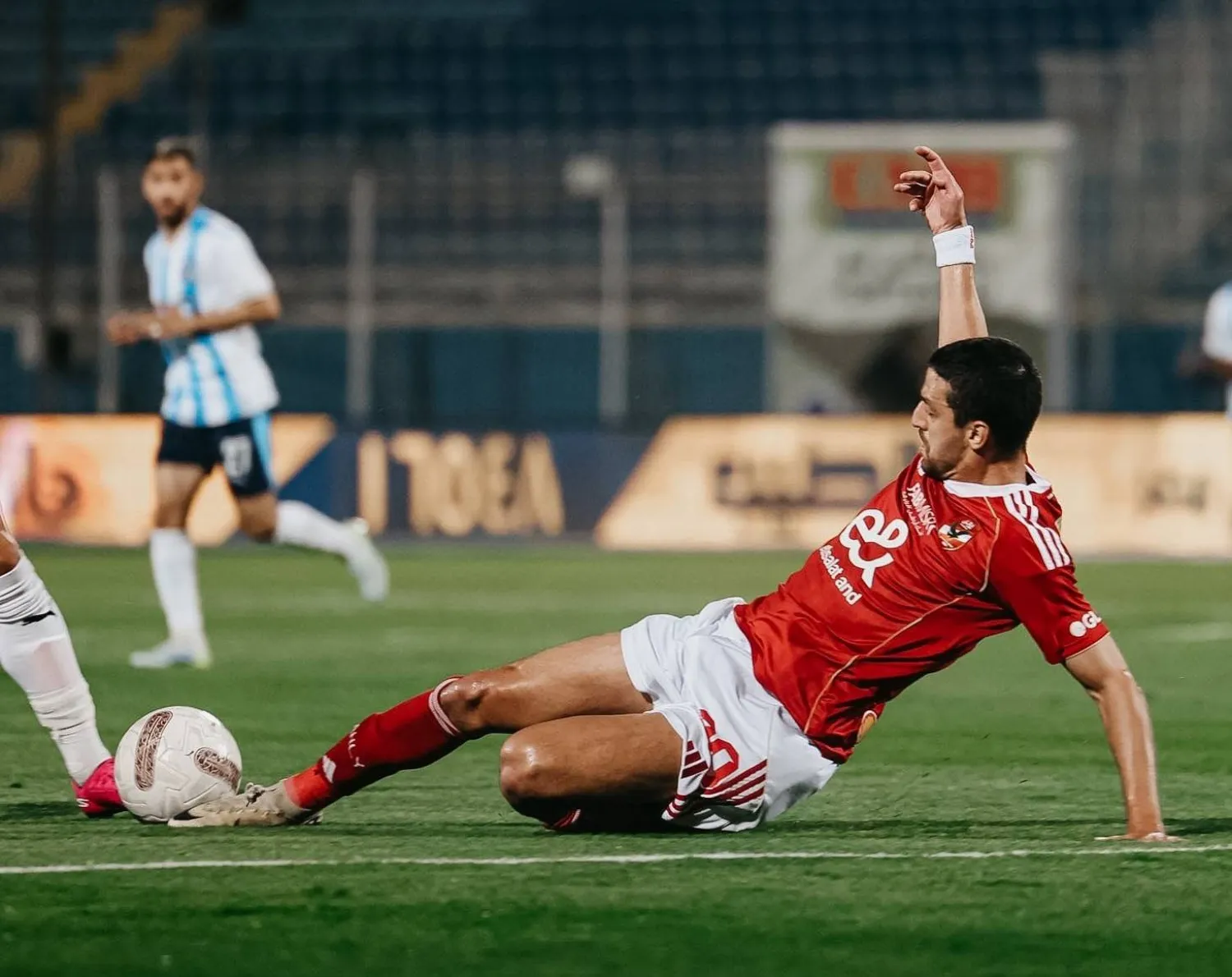 الأهلي سقط بثلاثة أهداف نظيفة أمام فريق بيراميدز (صفحة النادي الأهلي على فيسبوك)