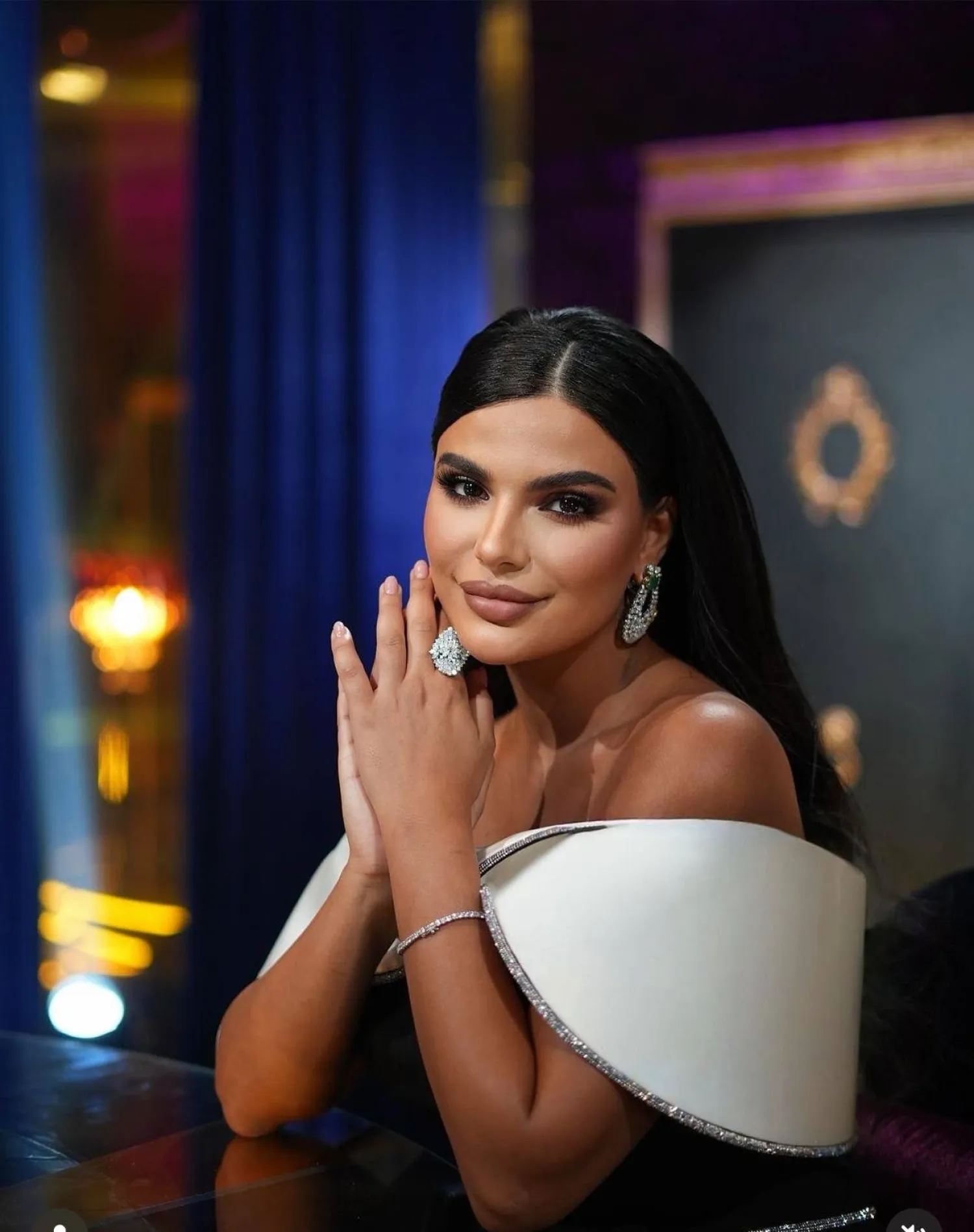 تميل إلى الحوارات الهادئة مع ضيوفها (صور تيما زلزلي)