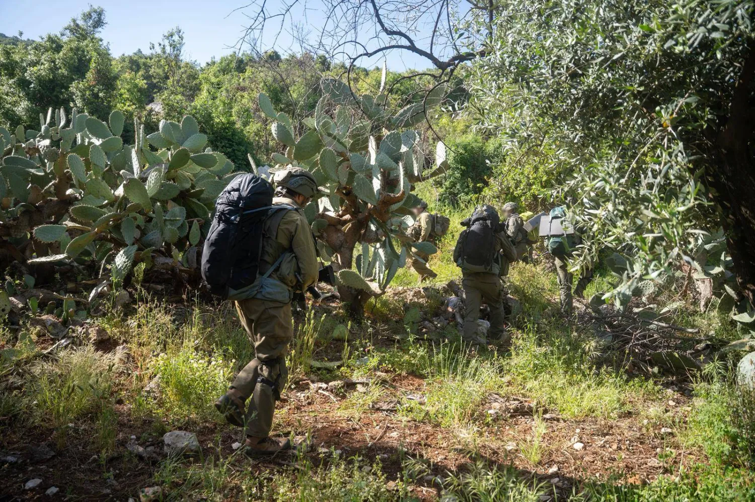جندي إسرائيلي خلال العمليات العسكرية في جنوب لبنان (الجيش الإسرائيلي) 