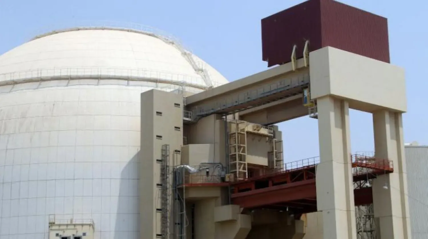 İran'ın güneyindeki Buşehr nükleer elektrik tesisindeki nükleer reaktör binası (AFP)