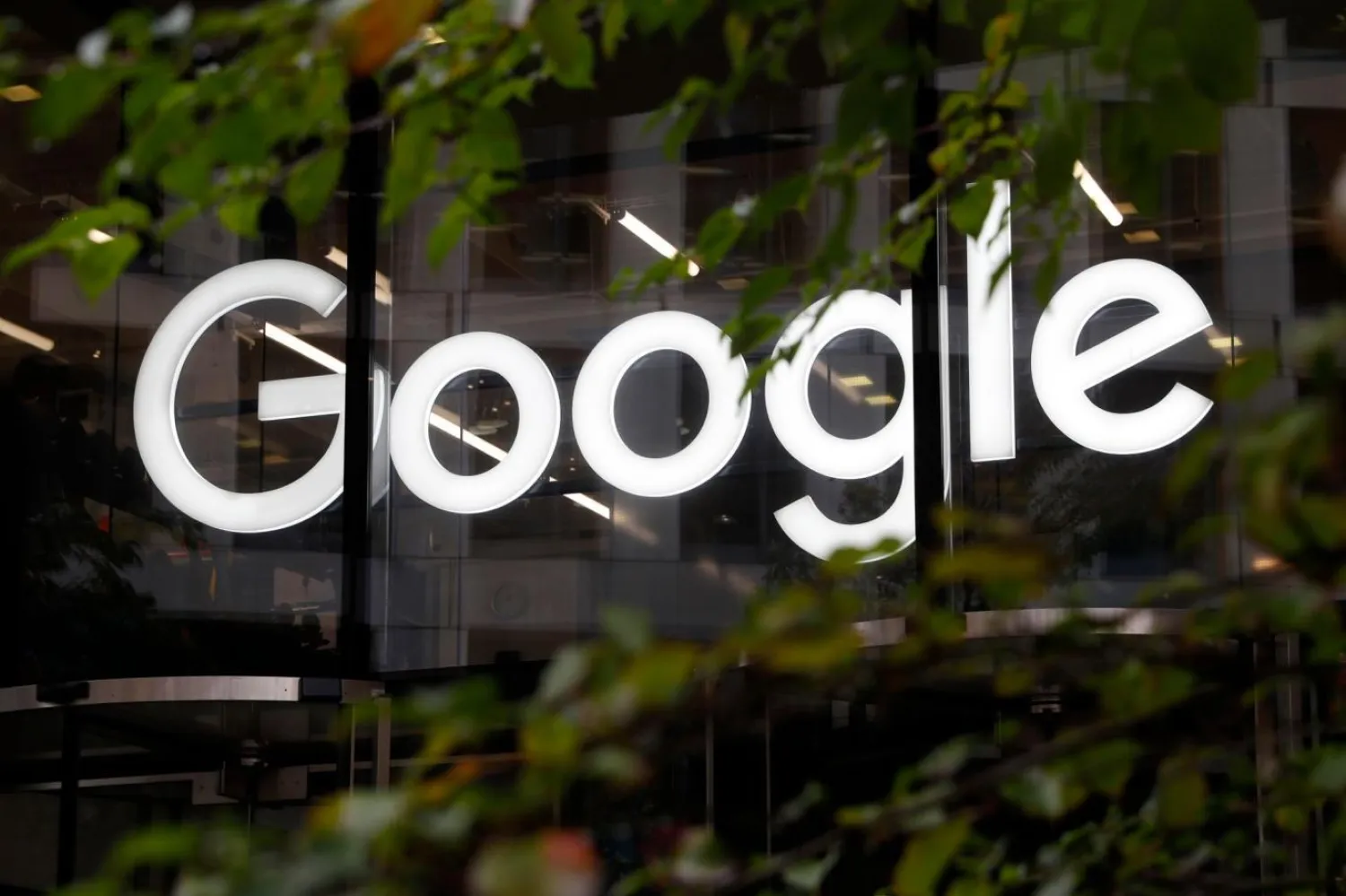 Alphabet çatısı altındaki Google yapay zeka çağını ıskalamamak istiyor (AP)