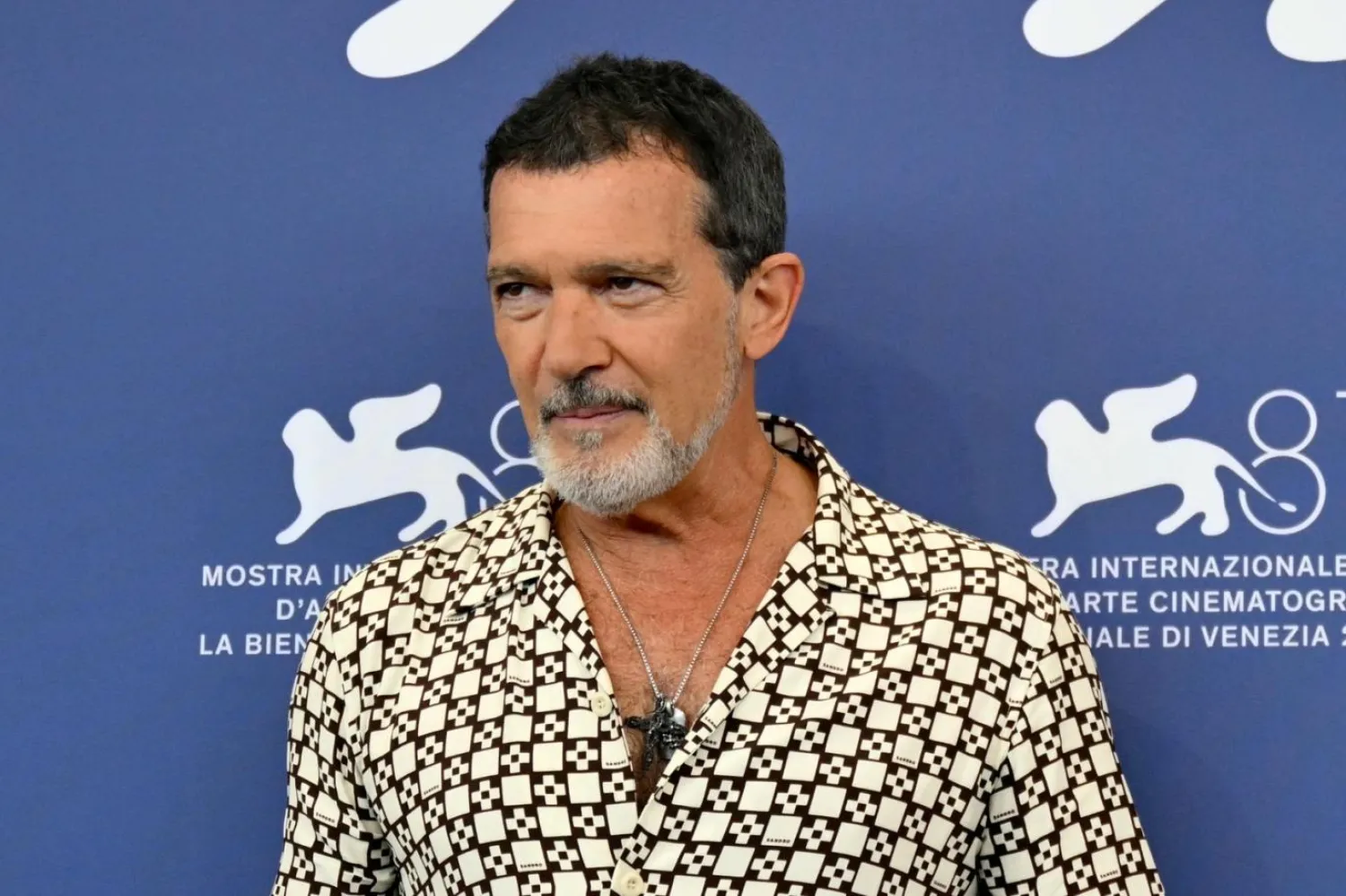 Antonio Banderas, mali "yıkımın" eşiğinde olduğuna dair İspanyol medyasında yer alan haberleri yalanladı (AFP)