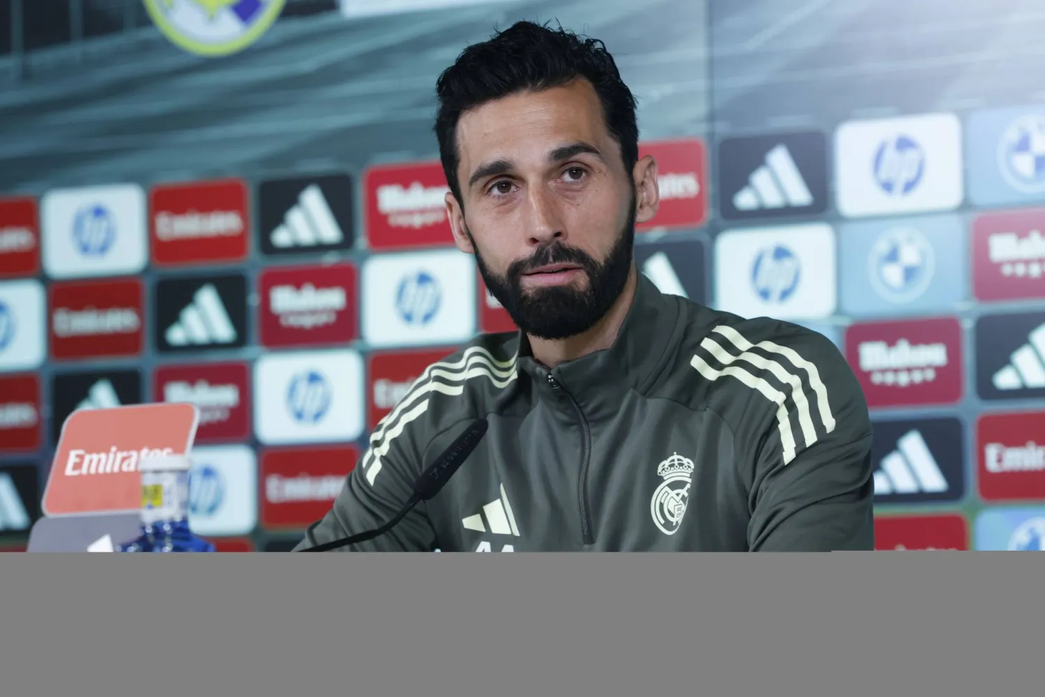 ألفارو أربيلوا المدير الفني لفريق ريال مدريد الإسباني (إ.ب.أ)