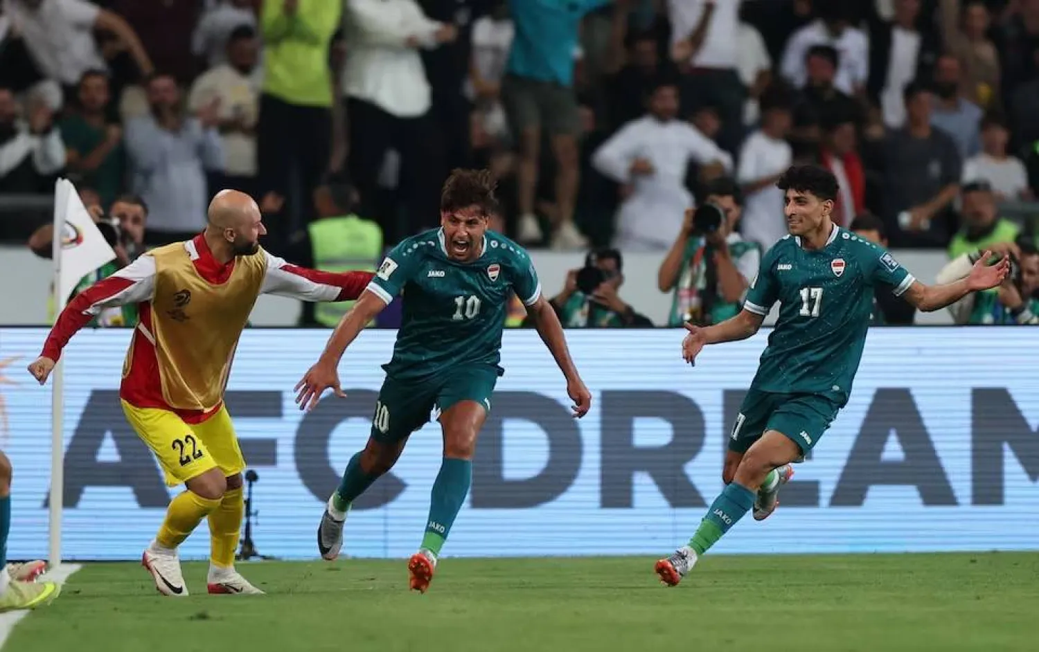 منتخب العراق يستهل استعداده للمونديال بمواجهة أندورا (رويترز)