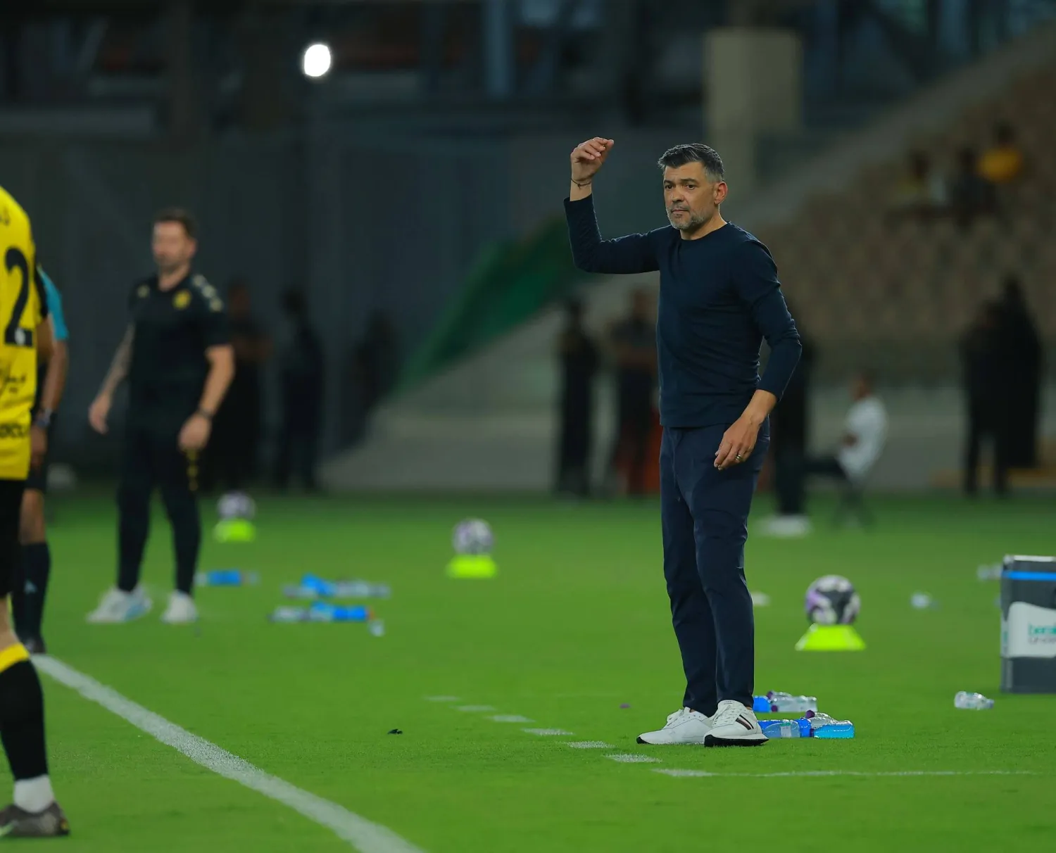 البرتغالي سيرجيو كونسيساو مدرب فريق الاتحاد (تصوير: محمد المانع) 