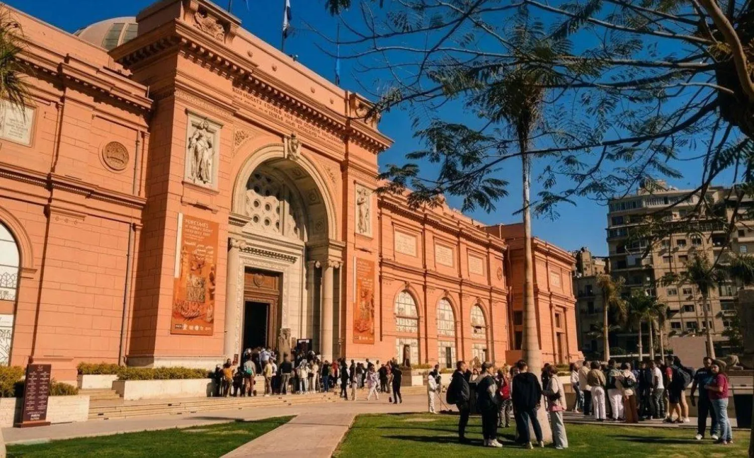 زيارة المتاحف من الأنماط السياحية الرائجة بمصر (المتحف المصري)