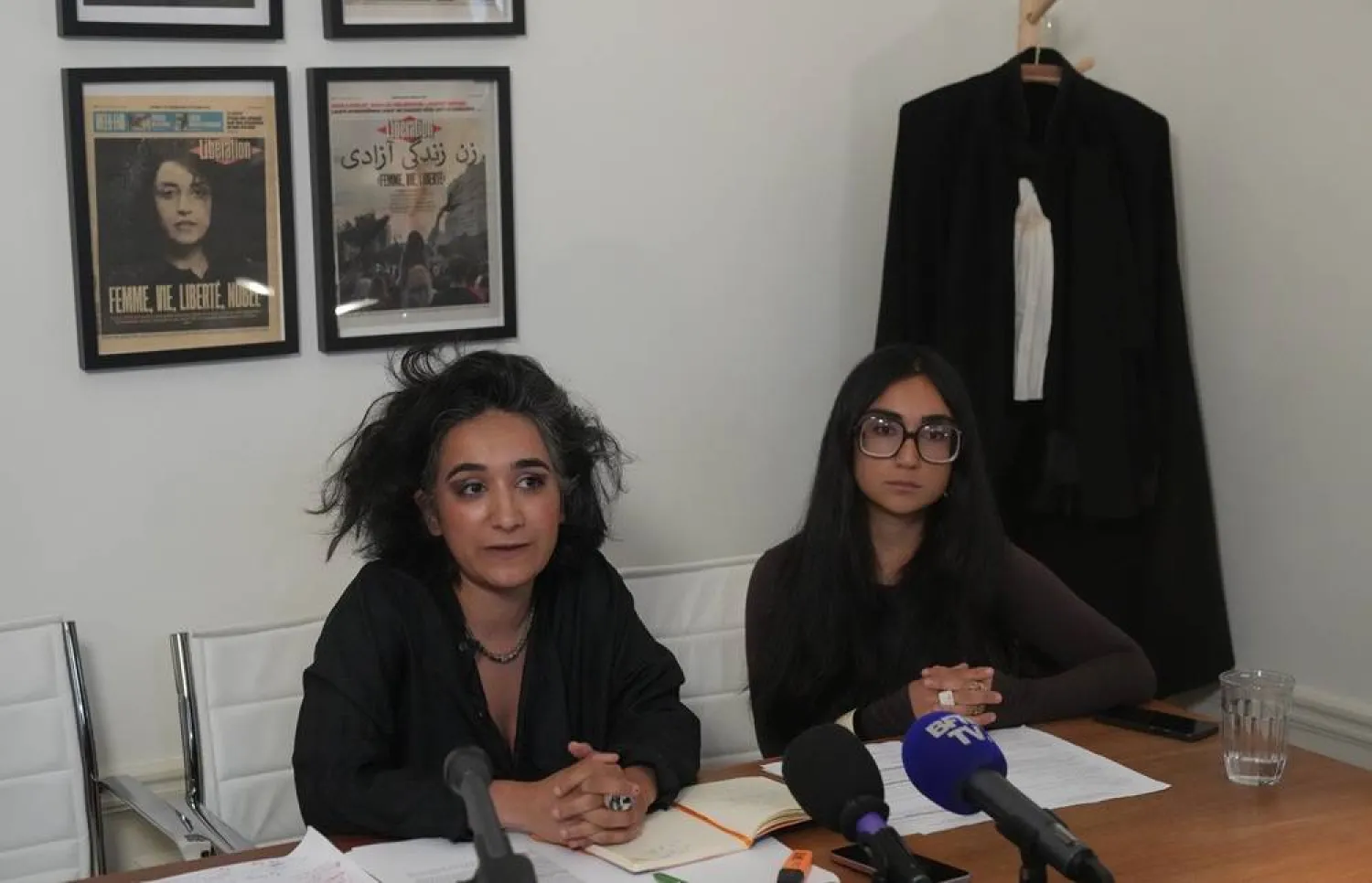  Chirinne Ardakani, lawyer for Iran's imprisoned Nobel Peace Prize winner Narges Mohammadi, who was urgently transferred from prison to a hospital intensive care unit in Tehran, speaks during a news conference, while sitting next to Mona Armande of the Narges Mohammadi Association, in Paris, Tuesday, May 5, 2026. (AP) 