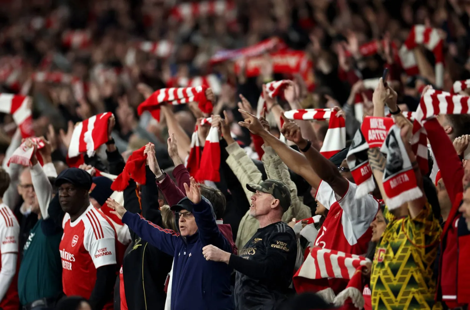 Fans of Arsenal cheer during the UEFA Champions League semi-finals 2nd leg match Arsenal FC against Atletico de Madrid, in London, Britain, 05 May 2026. EPA/NEIL HALL
