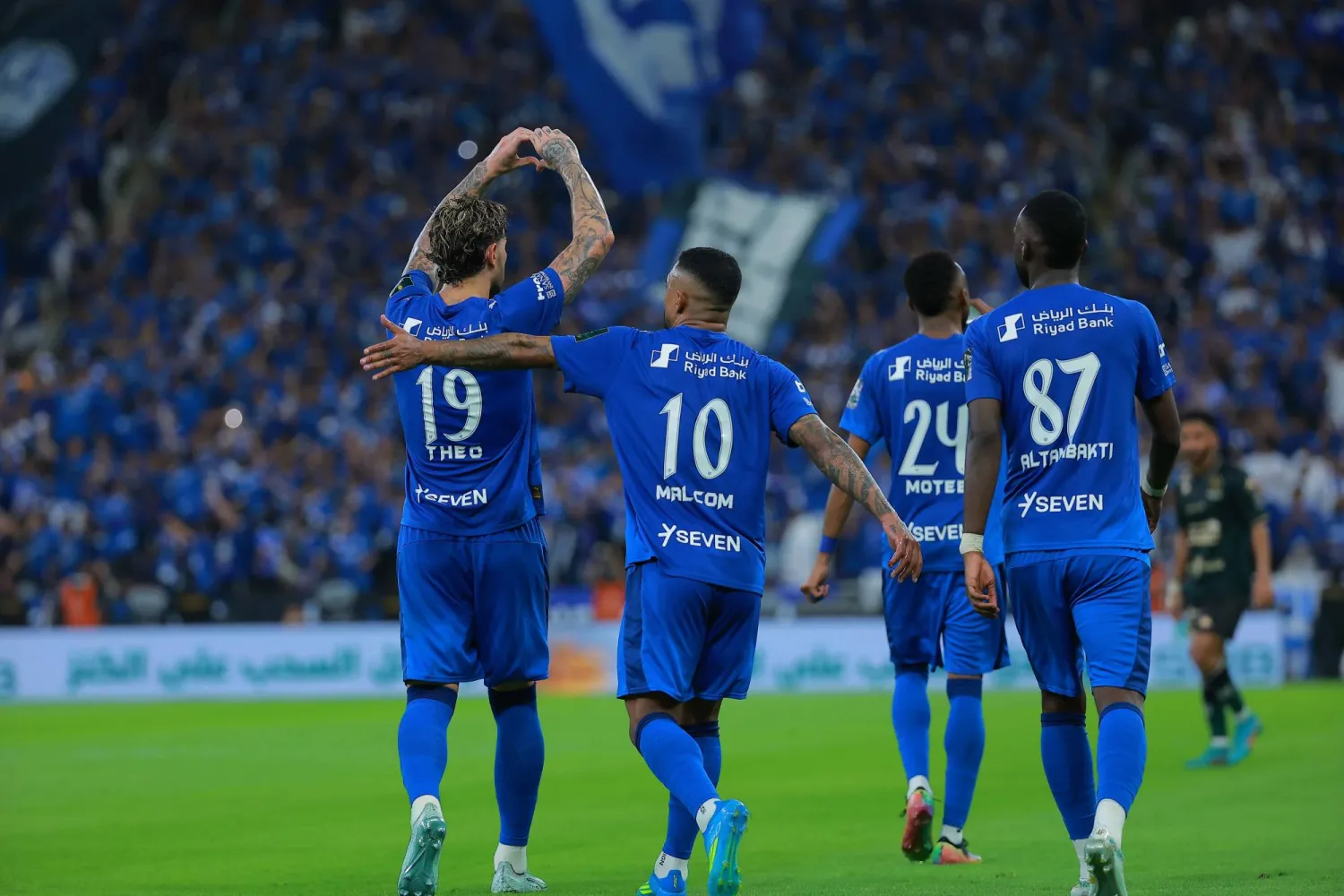 الهلال نجح بمعانقة اللقب العاشر في تاريخ البطولة (تصوير: محمد المانع)