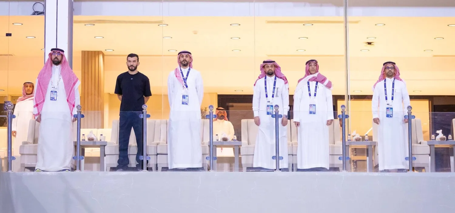 مدرجات مباراة النجمة والحزم خلت سوى من إدارتي الناديين (موقع نادي الحزم)