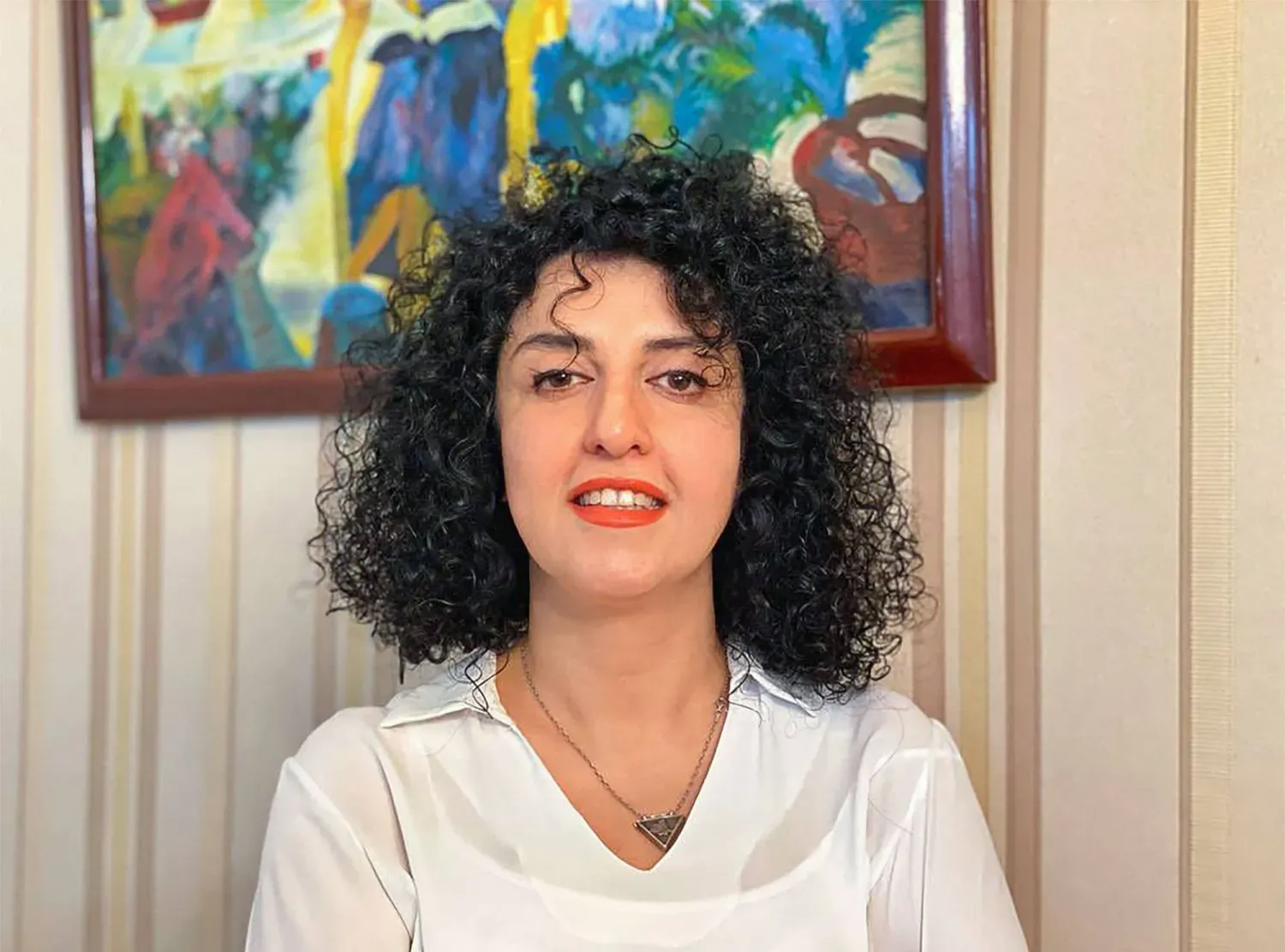 İranlı aktivist Nergis Muhammedi (AFP)