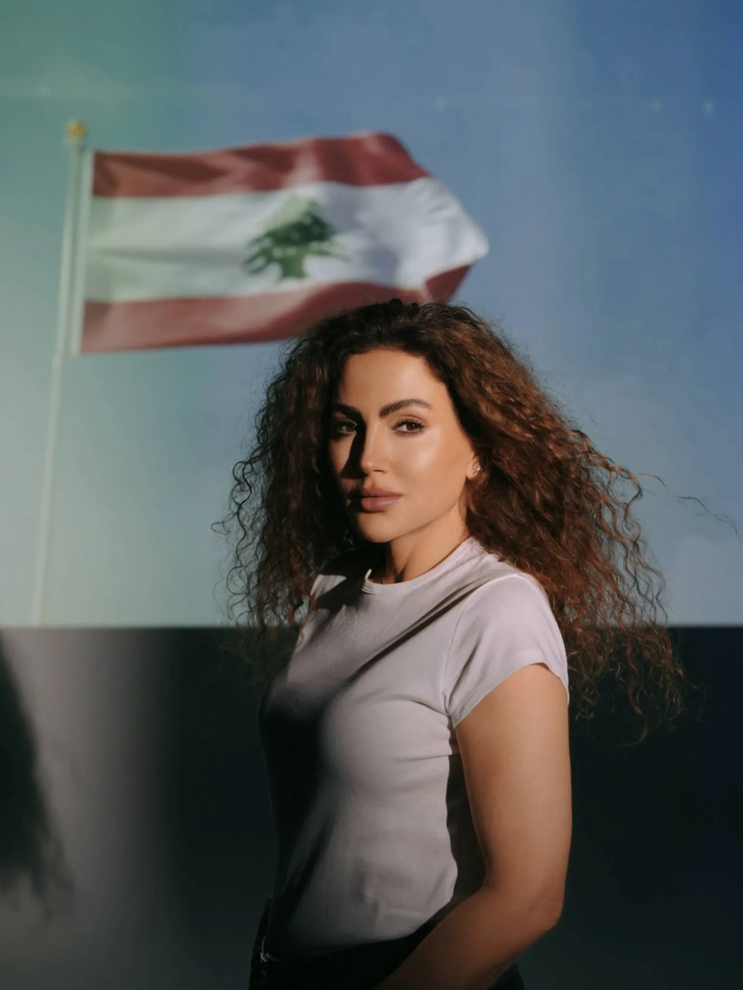 تعود إلى الساحة الغنائية بعد 18 سنة غياب (دانيال صفير)