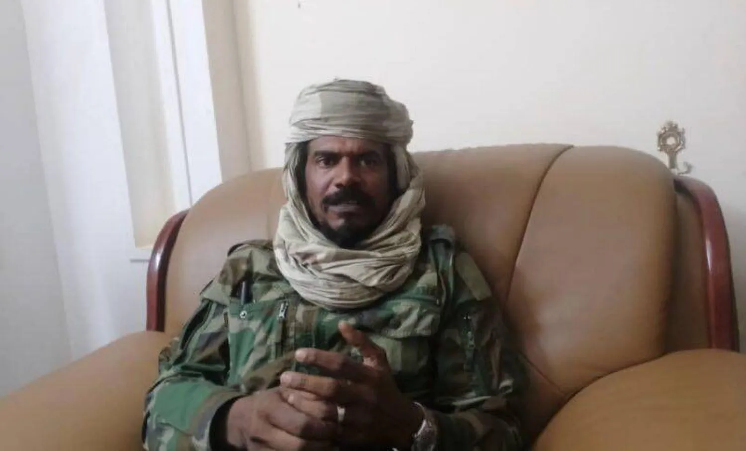 العميد محمد رزق الله «السافنا» المنشق عن قوات «الدعم السريع» وصل الخرطوم (فيسبوك)