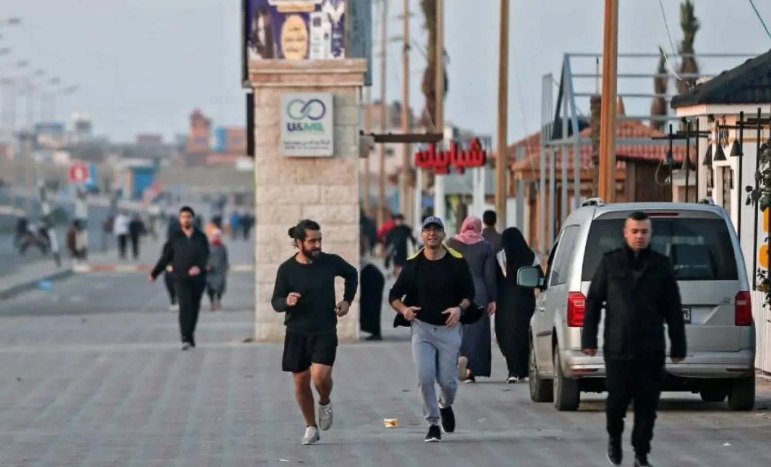 الحفاظ على اللياقة البدنية في منتصف العمر قد يحسِّن الصحة ويطيل العمر (أ.ف.ب)