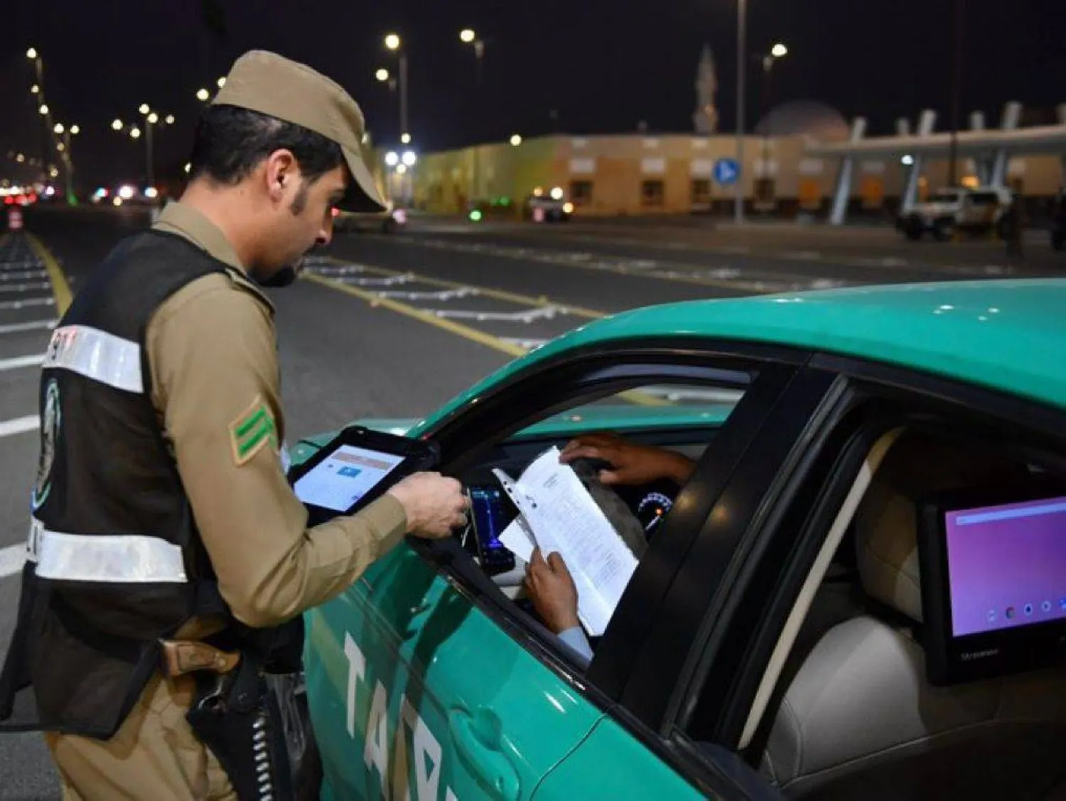 تشديد على التصاريح الرسمية التي تتيح الدخول إلى مكة المكرمة في مركز الضبط الأمني بالشميسي (الداخلية السعودية)