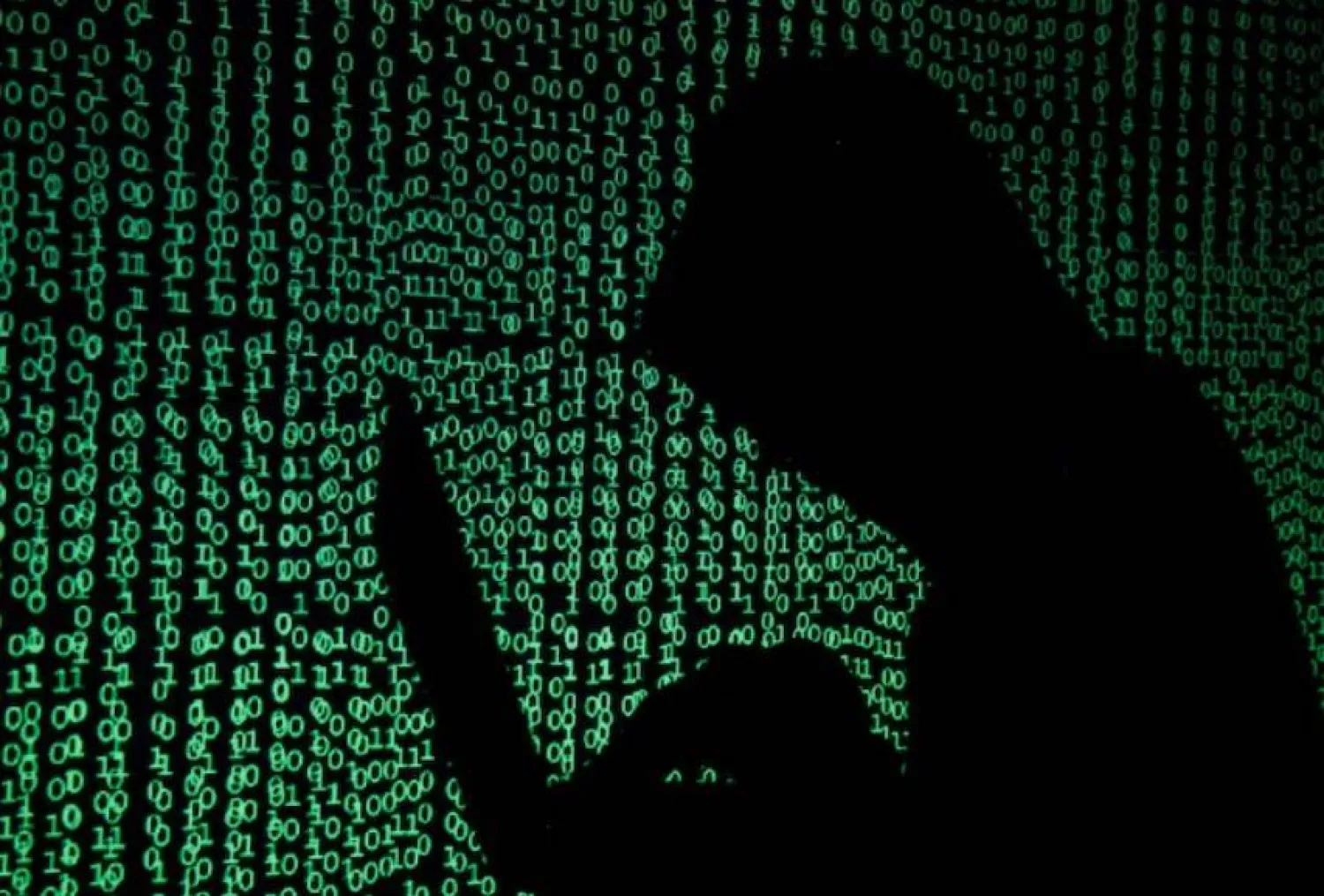 أرسل تطبيق شركة «اتصالات تونس» عبر إشعار إلى الزبائن رسالة تدين الوضع السياسي والاقتصادي في البلاد (أرشيفية - رويترز)