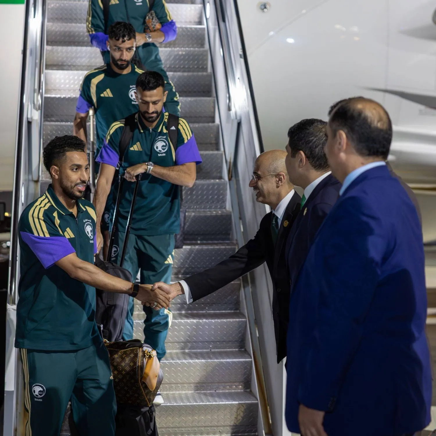 وصلت بعثة المنتخب السعودي في ساعة متأخرة من الاثنين إلى مدينة نيويورك (المنتخب السعودي)