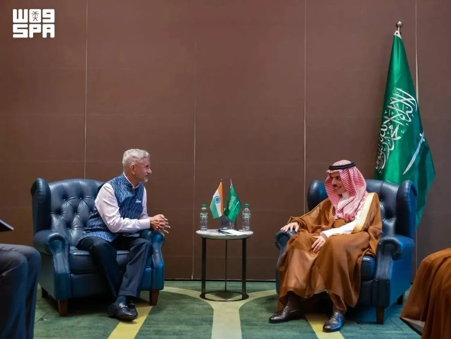 Saudi Minister of Foreign Affairs Prince Faisal bin Farhan bin Abdullah and his Indian counterpart Dr. Subrahmanyam Jaishankar meet in Limassol on Wednesday. (SPA)