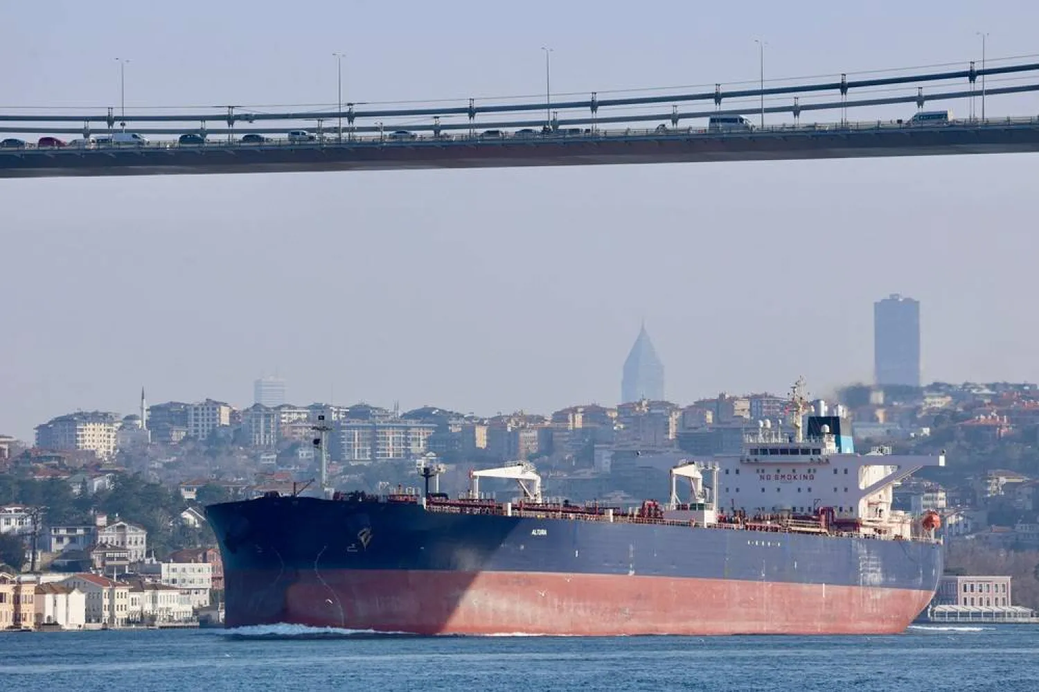 Sierra Leone-flagged crude oil tanker Altura transits the Bosphorus in Istanbul, Türkiye, March 16, 2026. (Reuters) 