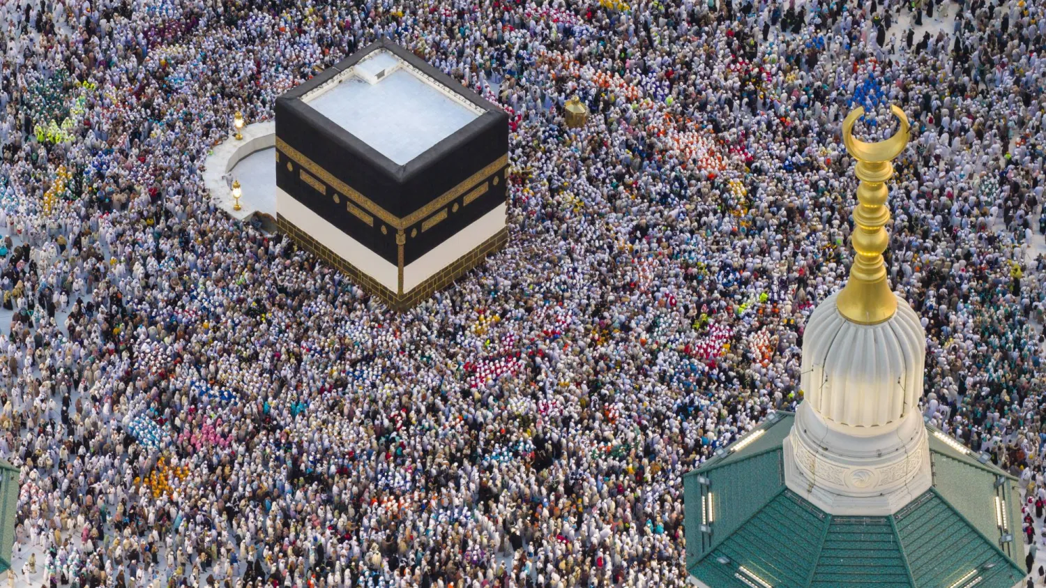 منظومة متكاملة من الأمن والتنظيم والخدمات مكّنت الحجاج من أداء مناسكهم بكل يسر وطمأنينة (واس)