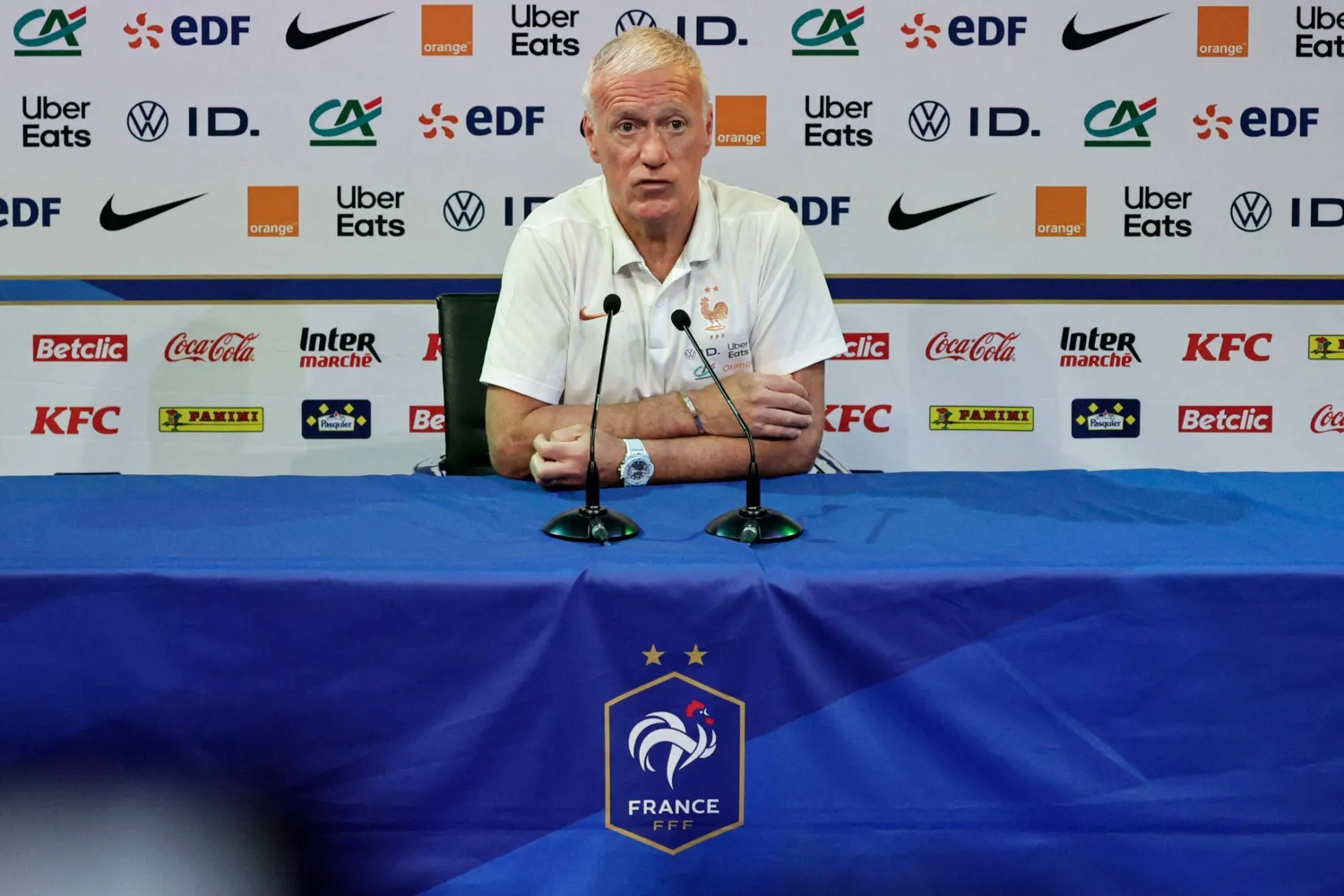 ديدييه ديشان مدرب منتخب فرنسا (أ.ف.ب)