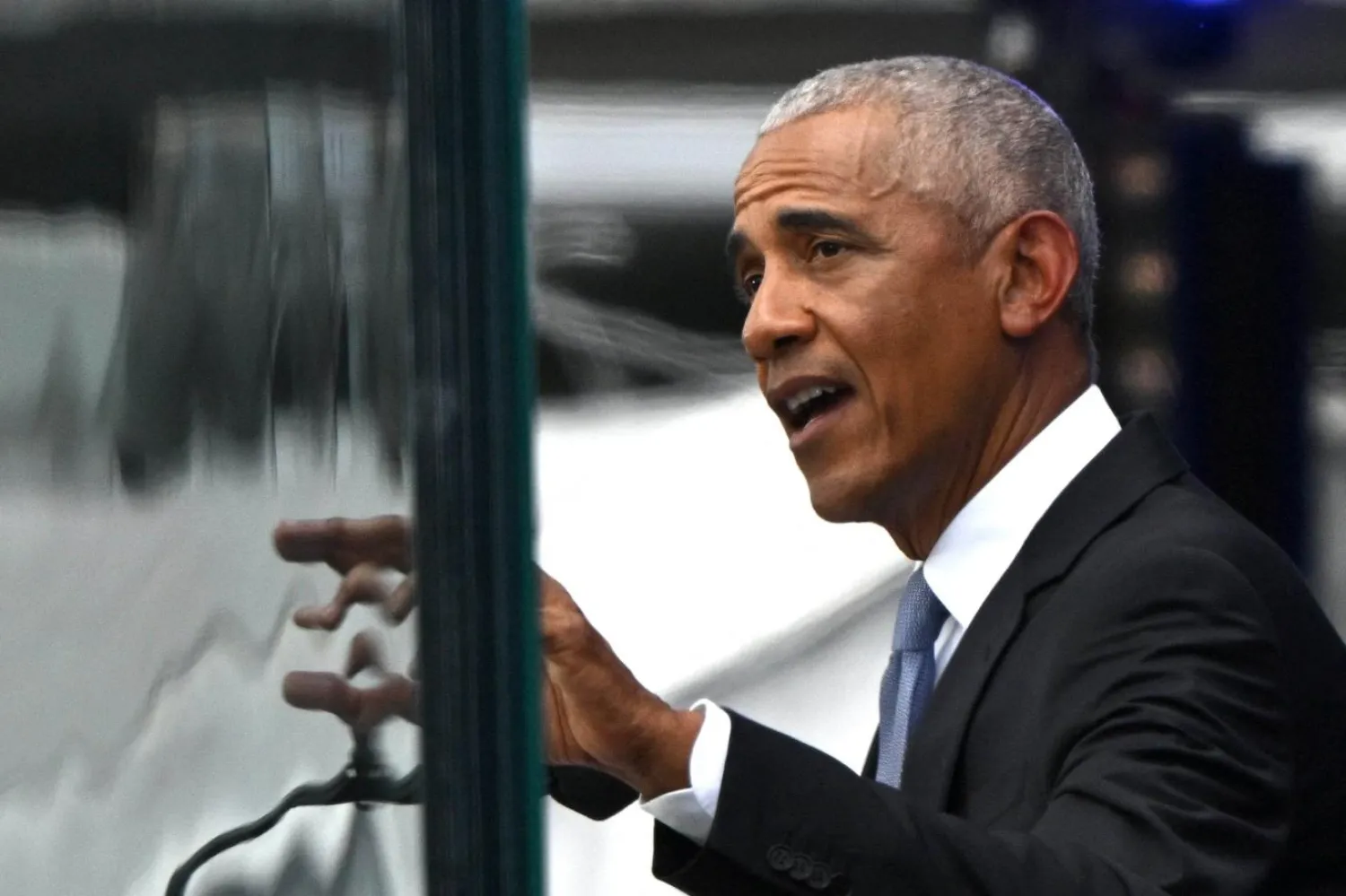 ABD Eski Başkanı Barack Obama, İran savaşı sonrasında Birleşik Devletler'in daha kötü bir durumda olabileceği uyarısında bulundu (AFP)