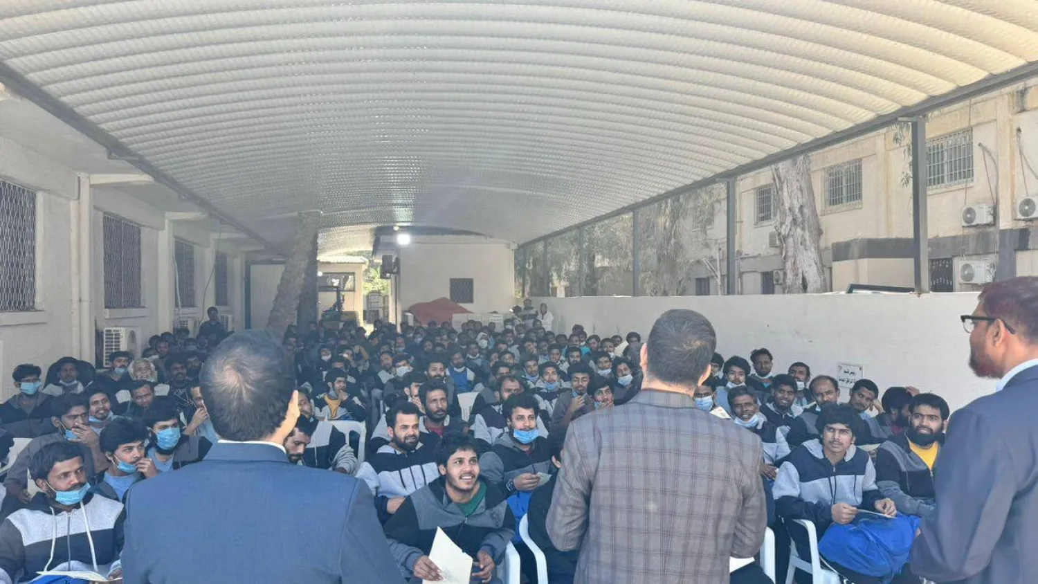 أحصت المنظمة الدولية للهجرة اعتراض وإعادة 5630 مهاجراً إلى ليبيا منذ بداية عام 2026 (جهاز مكافحة الهجرة شرق طرابلس)