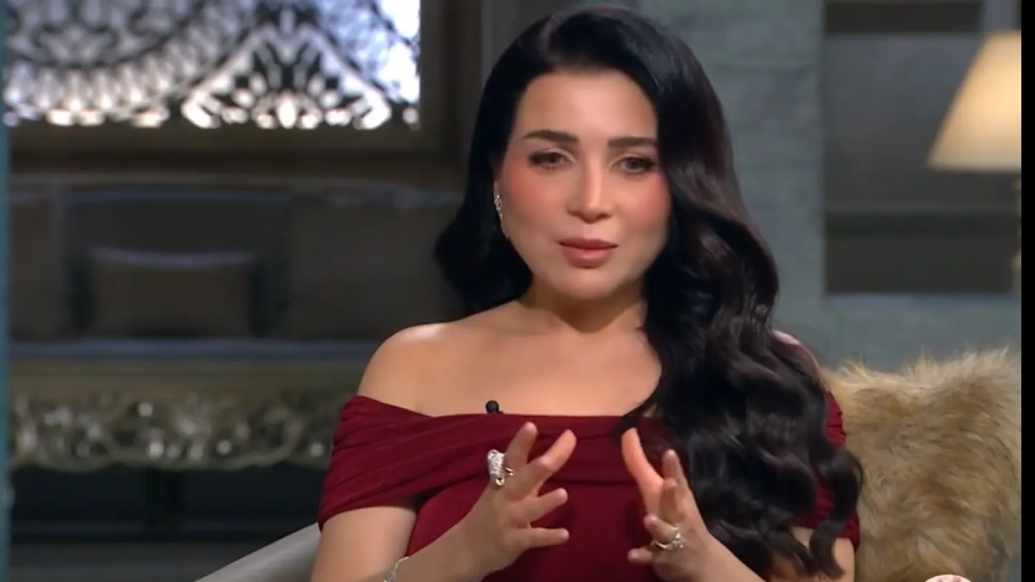 الفنانة المصرية مي عز الدين (صفحتها على «فيسبوك»)