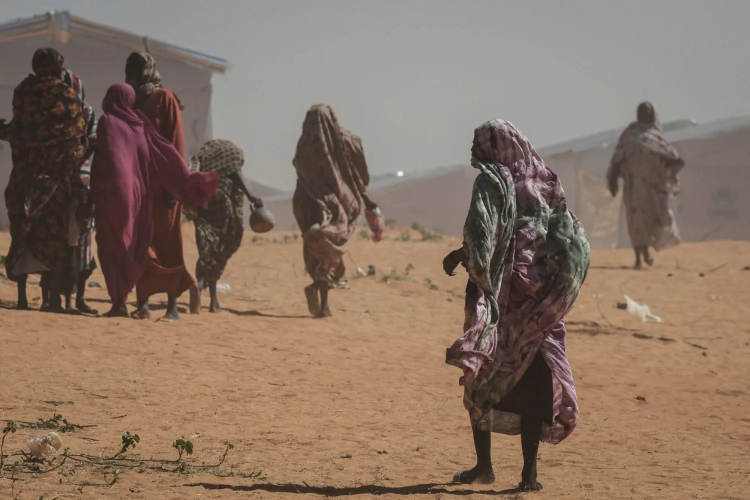 لاجئات سودانيات في مخيم تولوم للاجئين في ولاية وادي فيرا شرق تشاد 30 نوفمبر 2025 (رويترز)