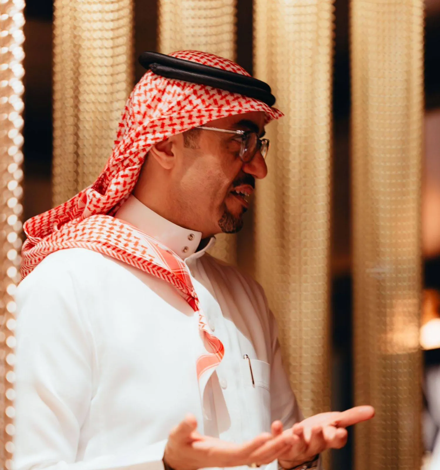  بدر الرزيزاء رئيس القادسية (نادي القادسية)