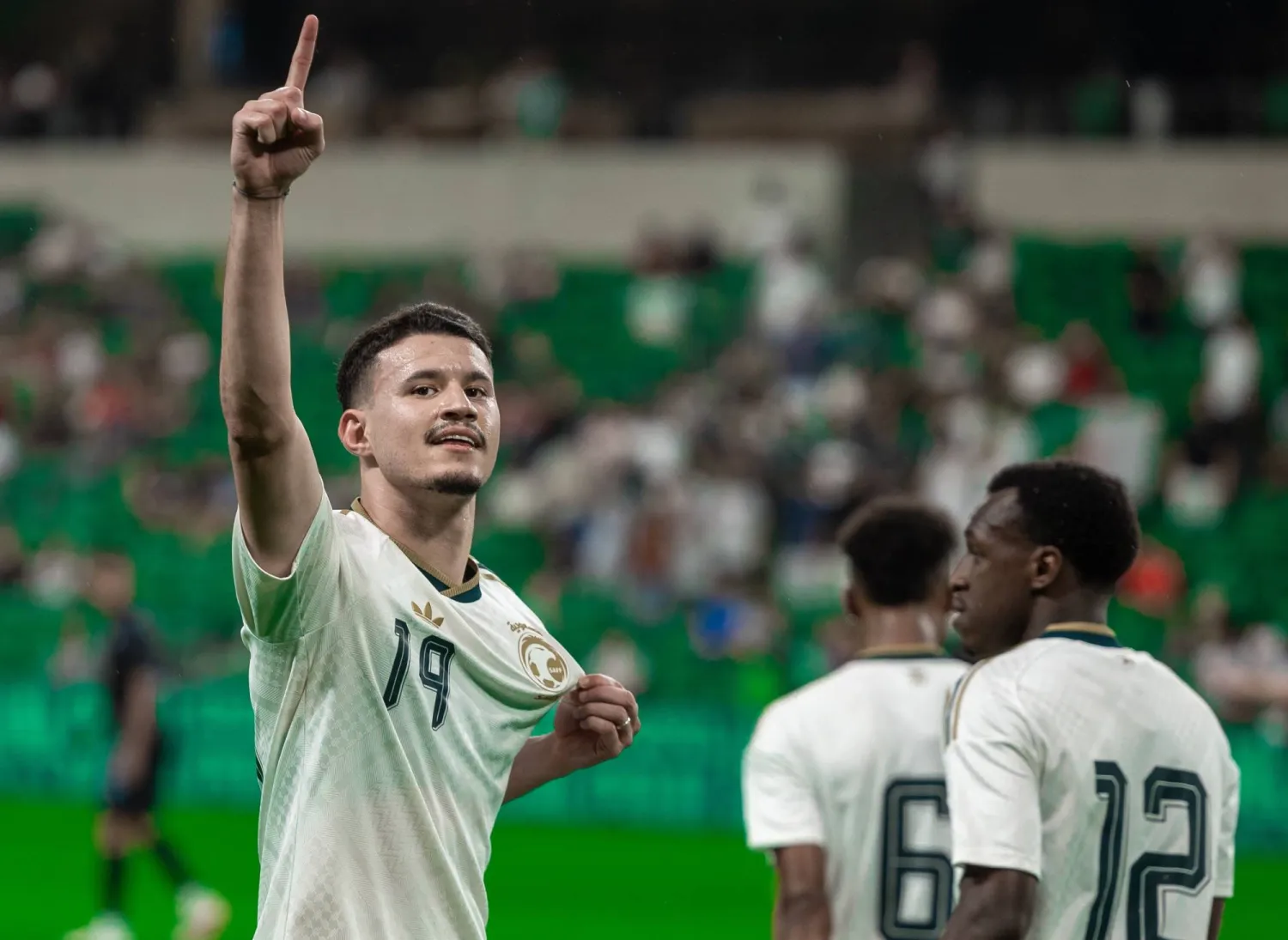 عبد الله الحمدان وضع بصمته بهدف مثالي للغاية (المنتخب السعودي)