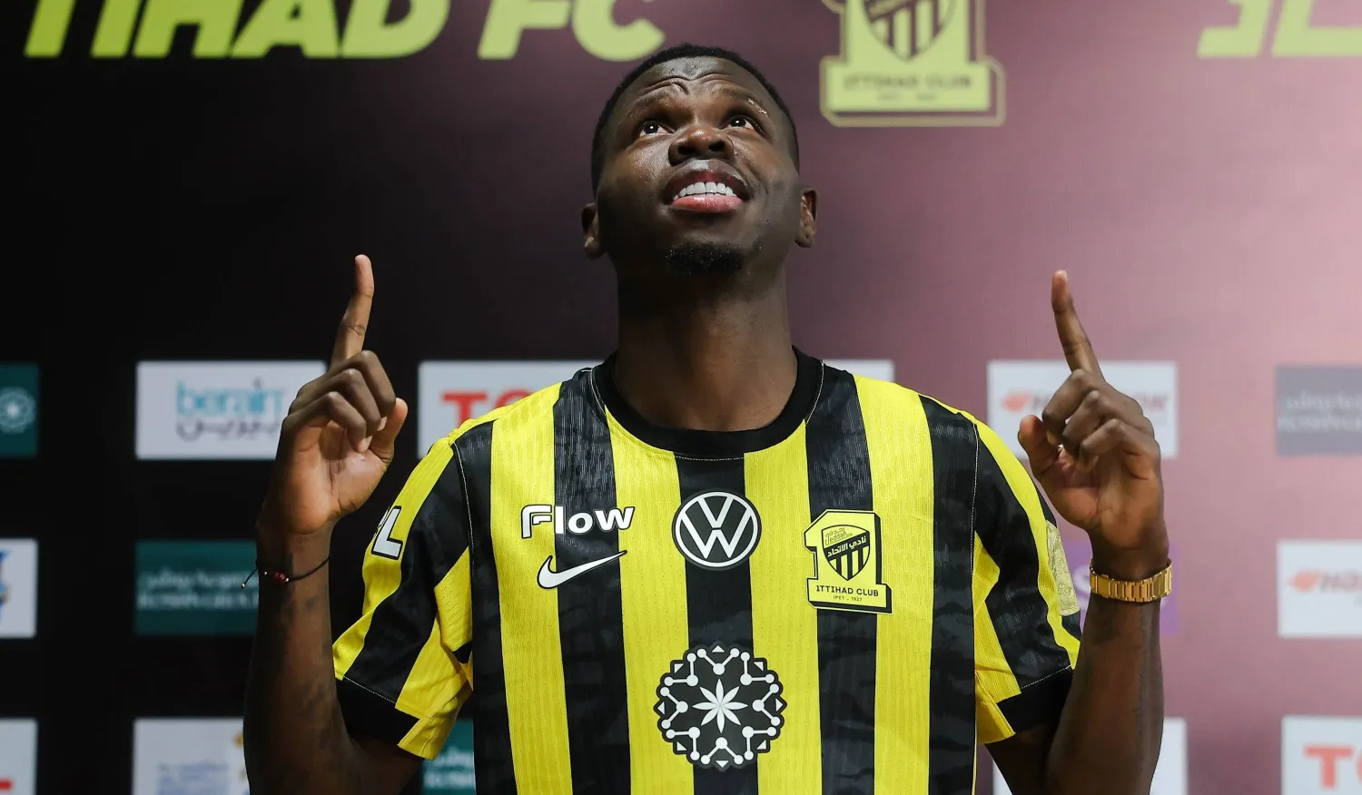 يمتد عقد الكاميروني ستيفان كيلر حتى 2029 (نادي الاتحاد) 