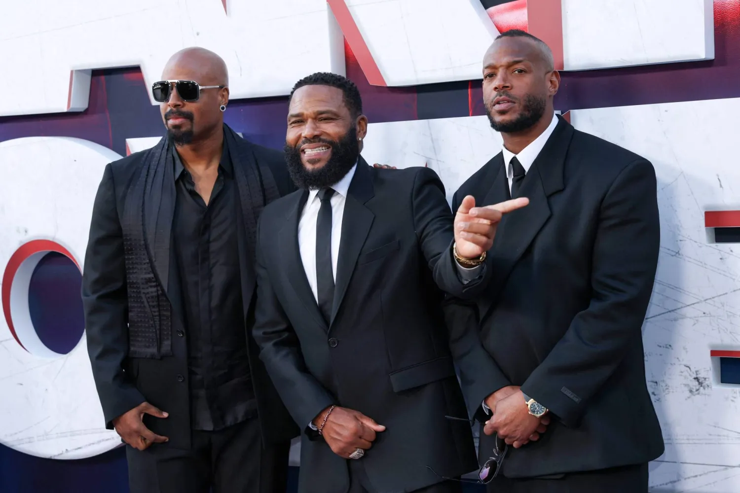 (L-R) US actor/producer/writer Shawn Wayans, US actor Anthony Anderson and US actor/producer/writer Marlon Wayans attend Paramount's "Scary Movie" premiere at the Paramount theater in Los Angeles on June 3, 2026. (AFP) 