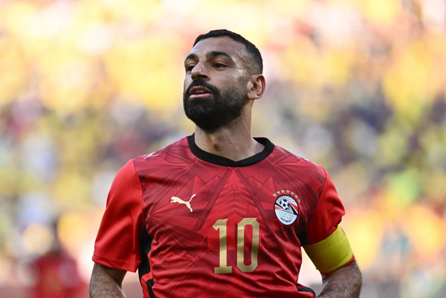 محمد صلاح قائد منتخب مصر (رويترز)