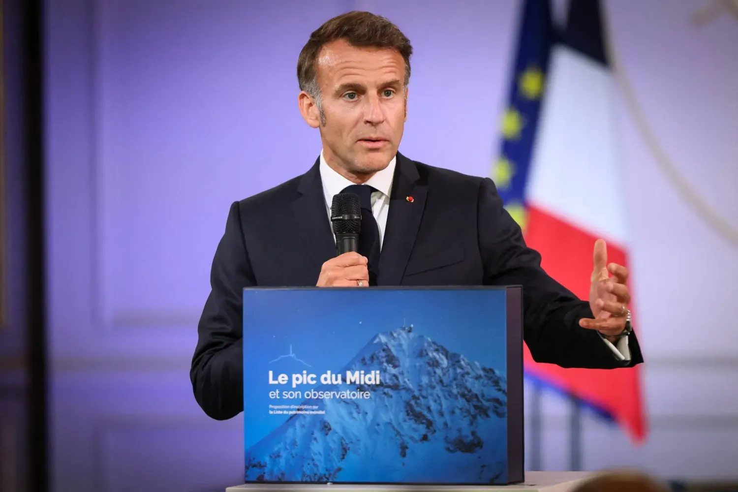 Fransa Cumhurbaşkanı Emmanuel Macron, 9 Haziran 2026'da Paris'teki Élysée Sarayı'nda konuştu, (Reuters)
