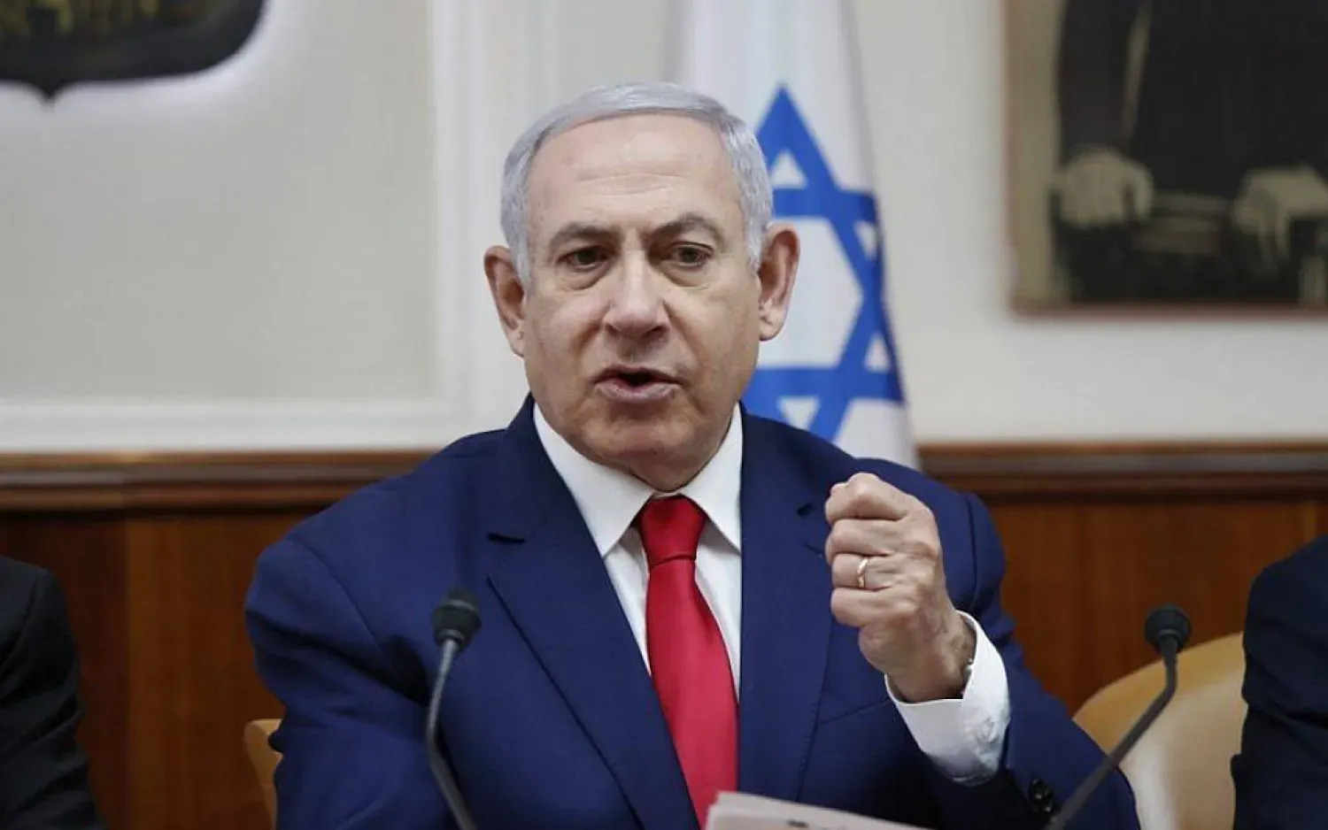 srail Başbakanı Binyamin Netanyahu, 14 Nisan 2019'da Kudüs'te düzenlenen İsrail kabinesinin haftalık toplantısında konuşuyor (AFP)