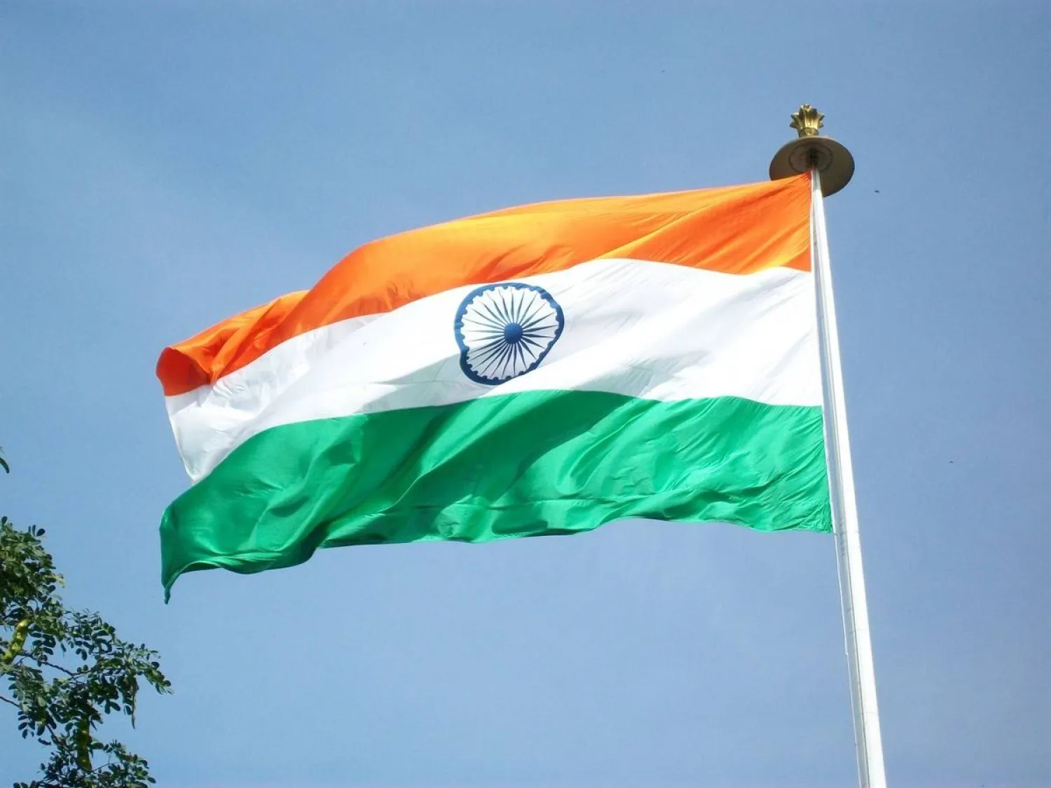 Military Transport Plane Crashes in India, Casualties Unknown