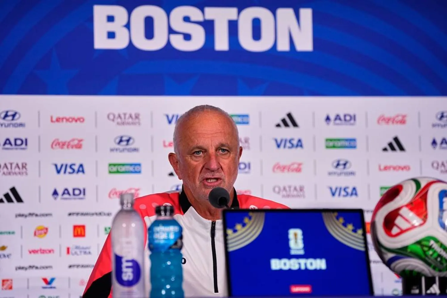  Iraq head coach Graham Arnold talks to the media during a press conference ahead of the World Cup Group I soccer match between Iraq and Norway in Foxborough, Mass., near Boston, Monday, June 15, 2026. (AP) 