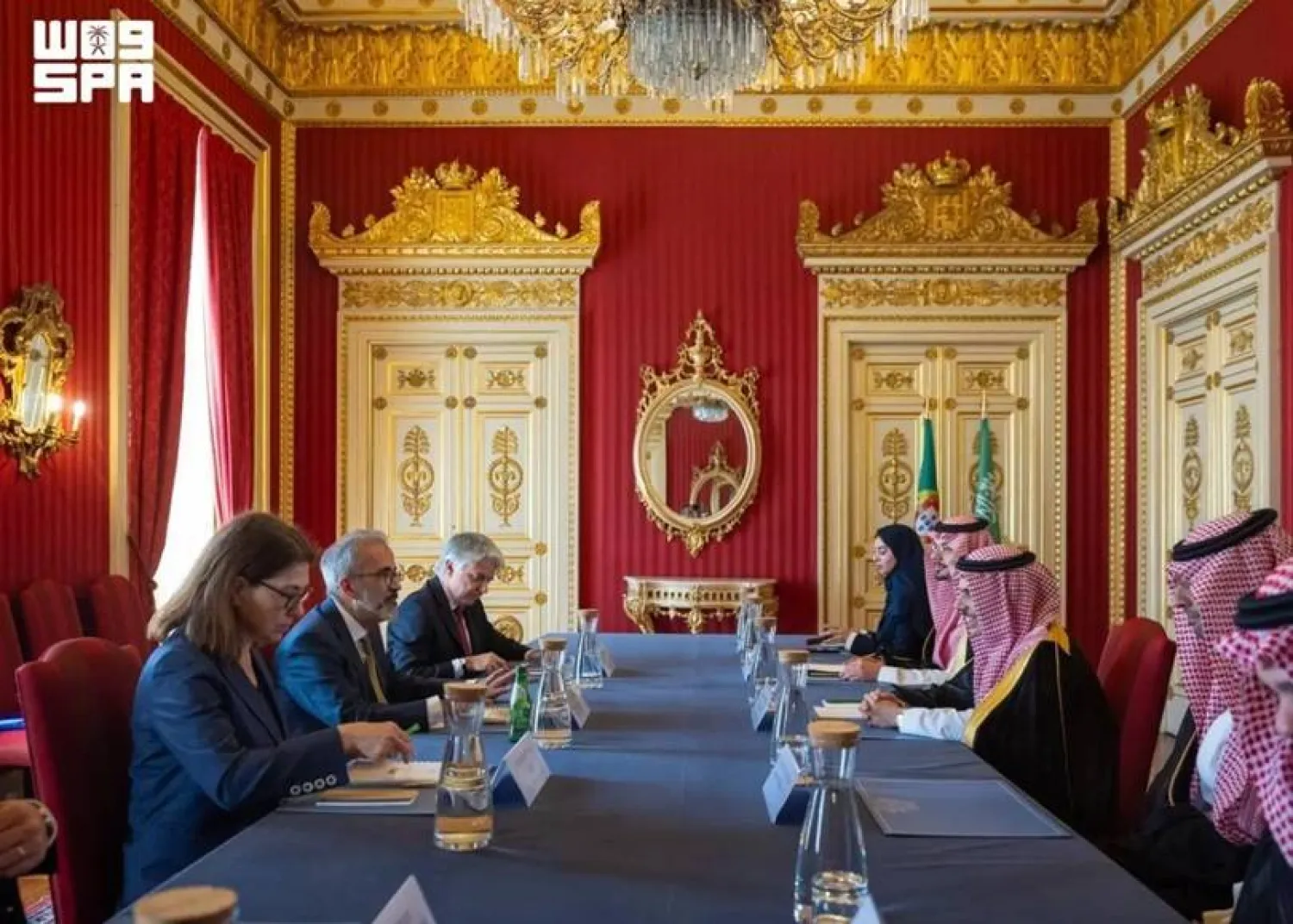 The two ministers held talks in Lisbon on developments in the region and the world, including efforts to de-escalate tensions in the region. SPA